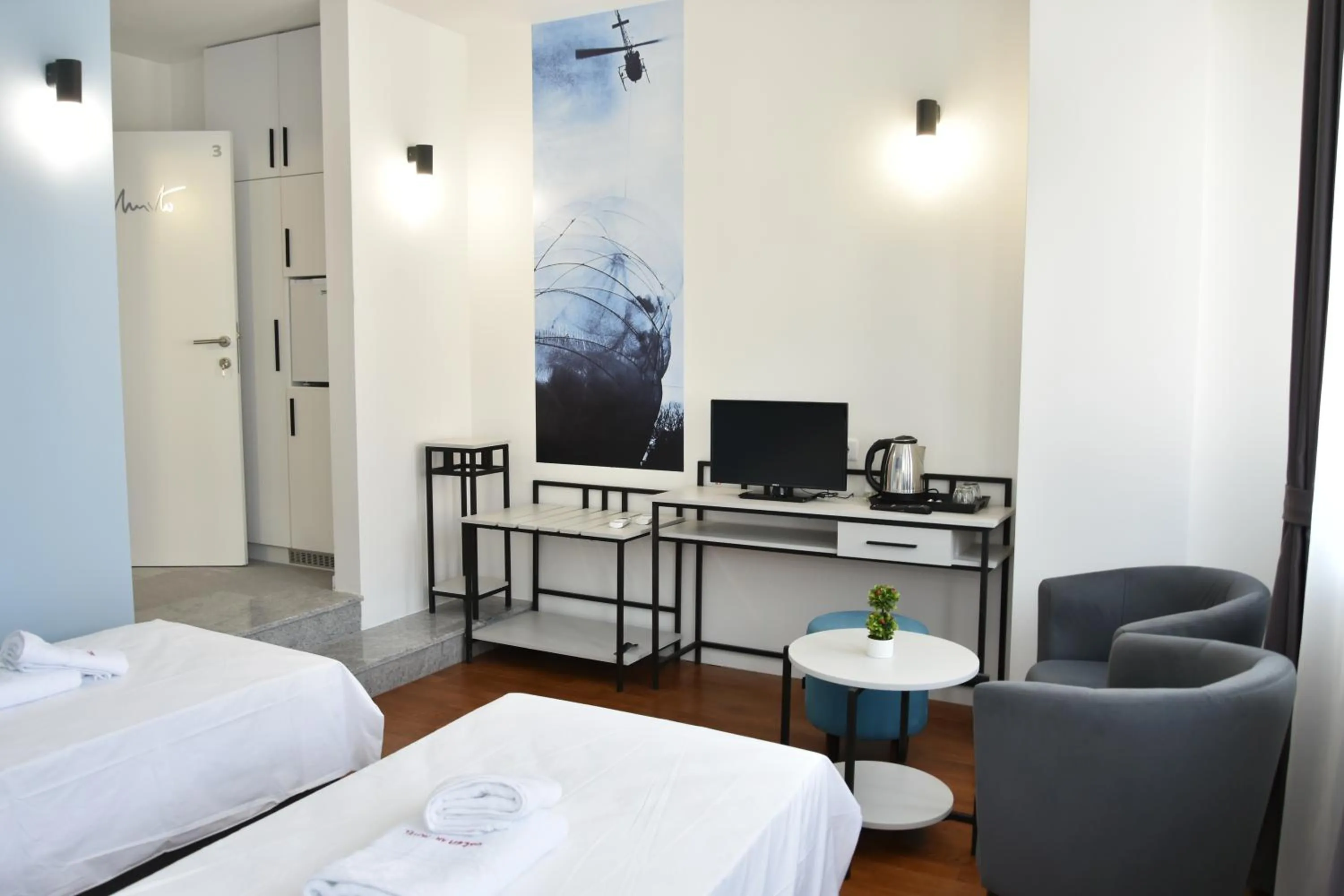 TV and multimedia, Bed in Osten Art Hotel