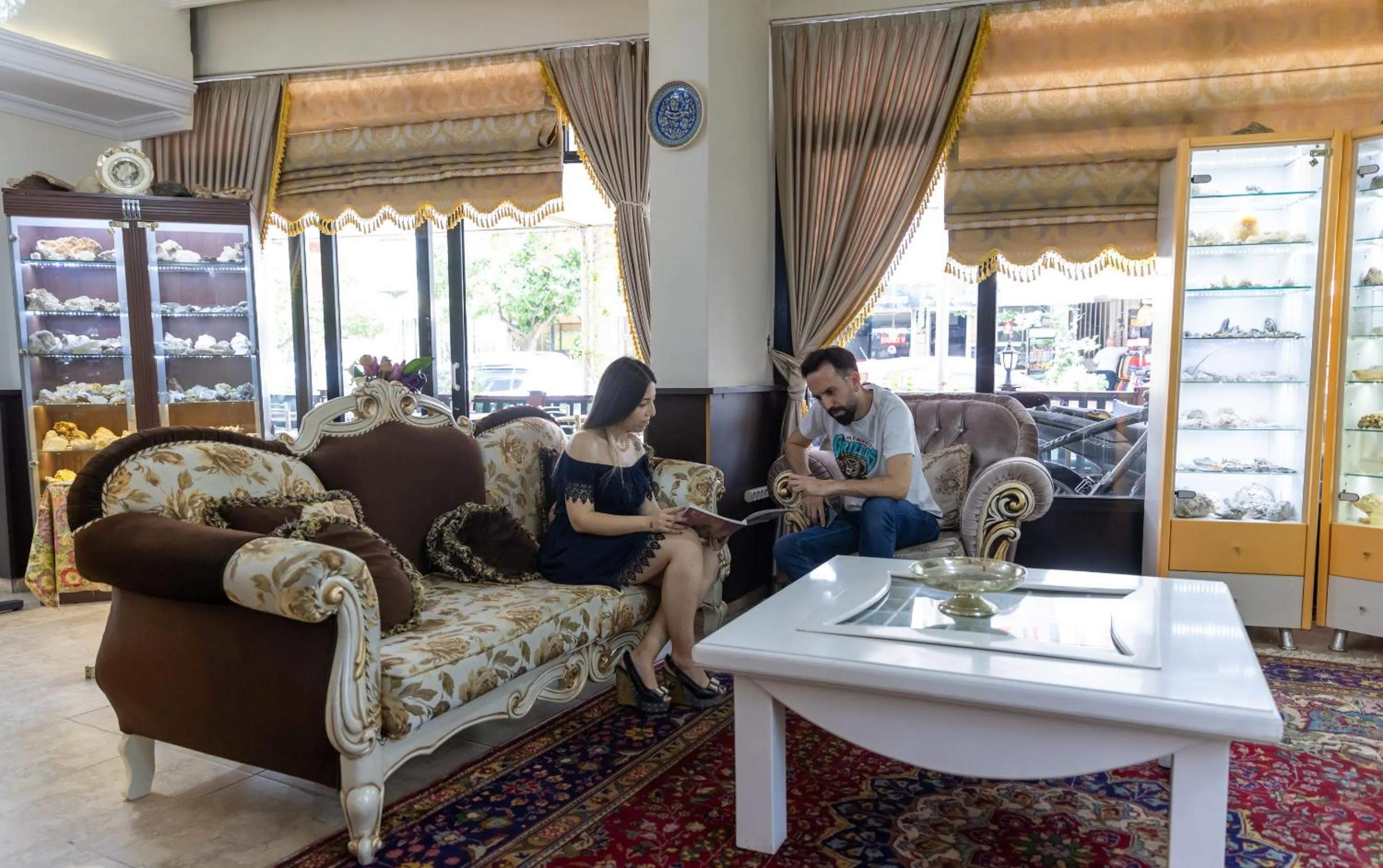 People in EPHESUS CENTRUM