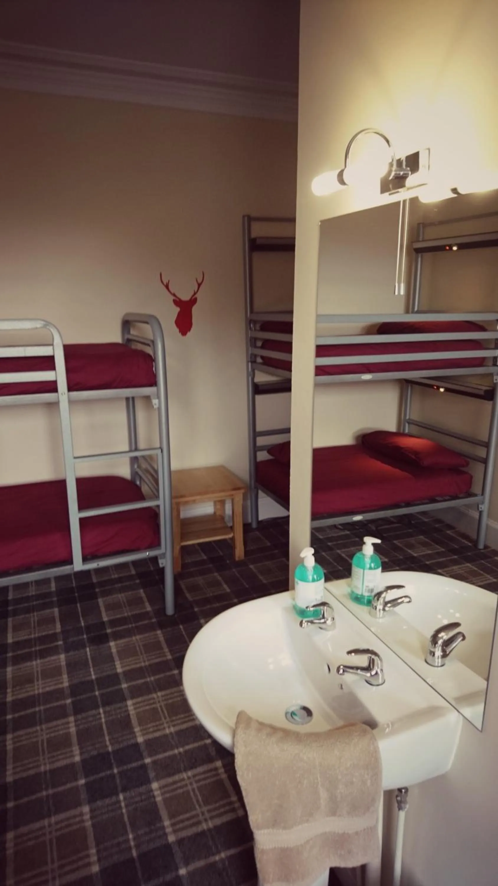 bunk bed, Bed in Morag's Lodge