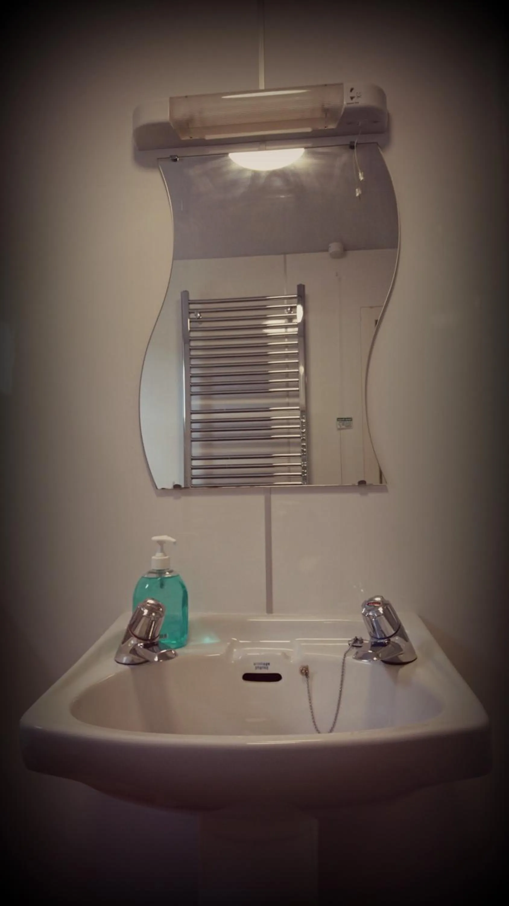 Bathroom in Morag's Lodge