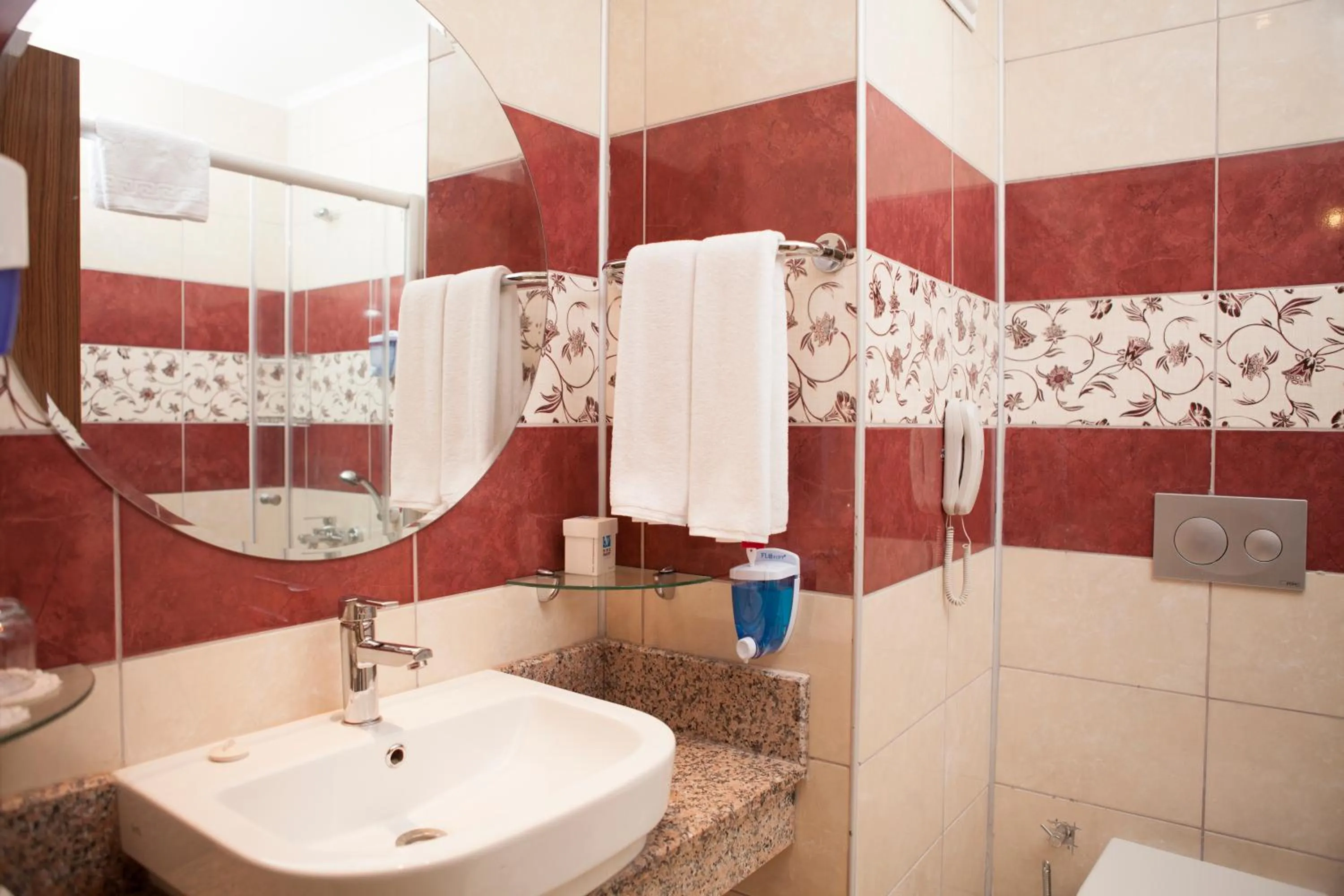 Bathroom in Side West Park Hotel