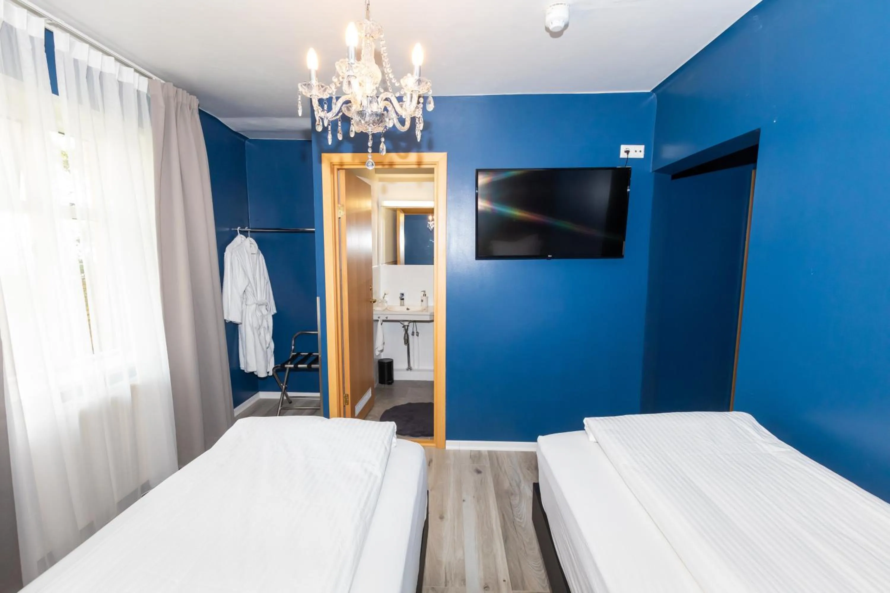 Bedroom, Bed in Hotel North