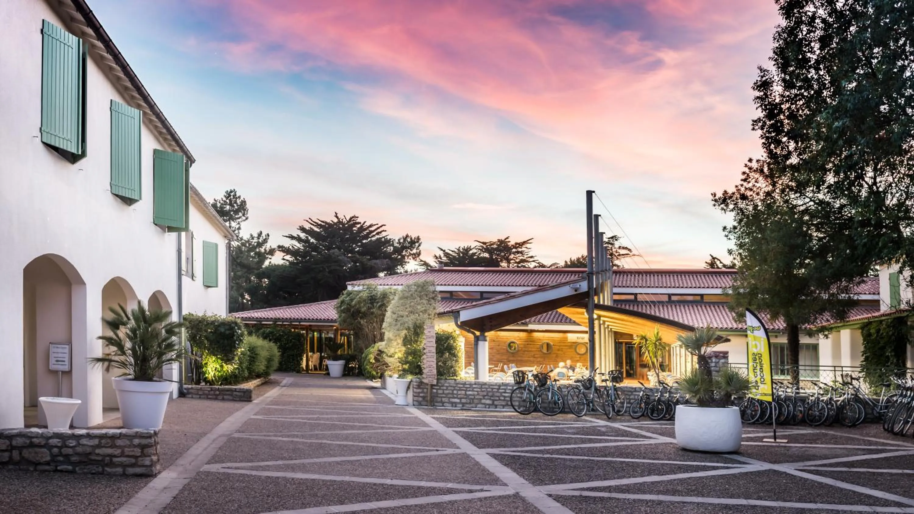 Property building in Camping Les Grenettes