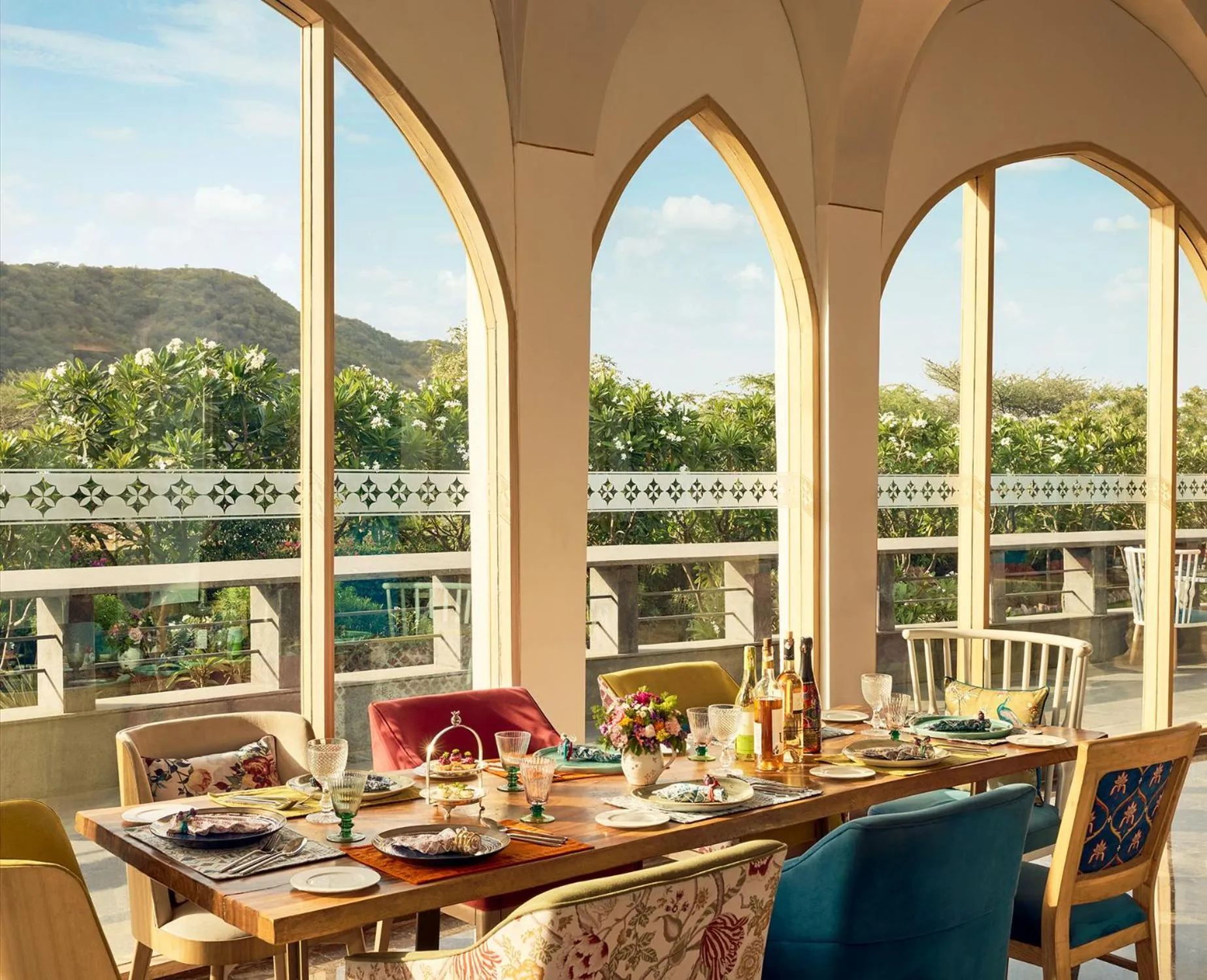 Restaurant/places to eat in Taj Devi Ratn Resort & Spa, Jaipur