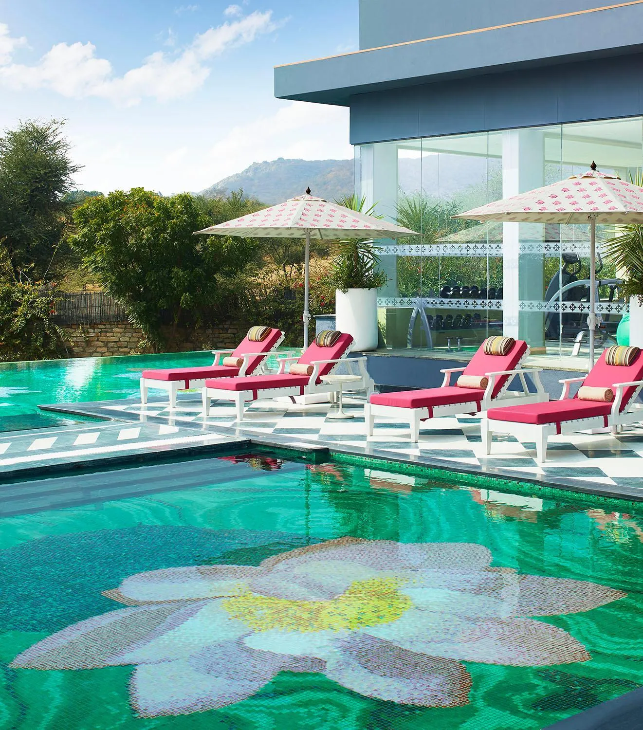 Restaurant/places to eat in Taj Devi Ratn Resort & Spa, Jaipur