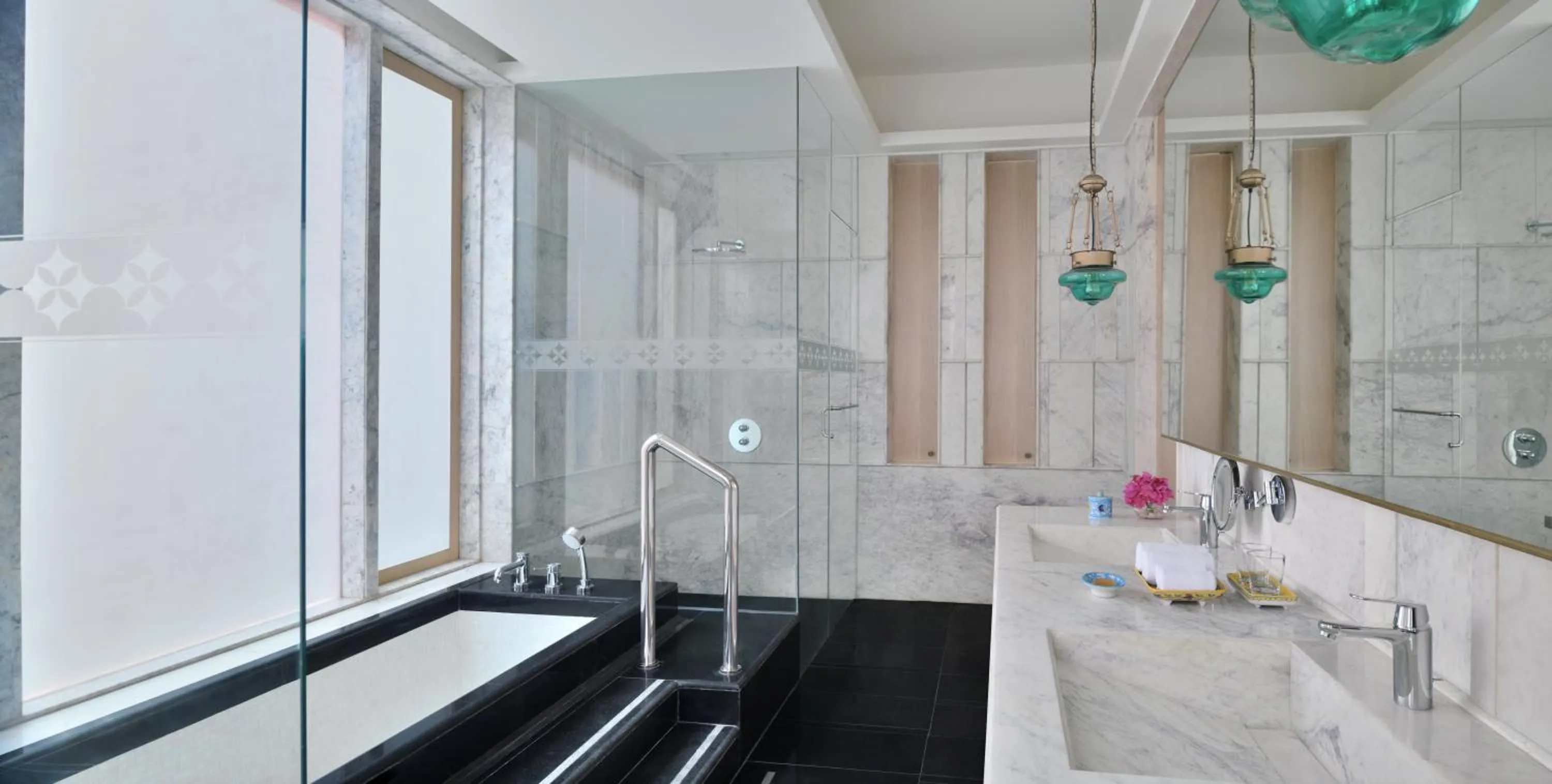 Bathroom in Taj Devi Ratn Resort & Spa, Jaipur