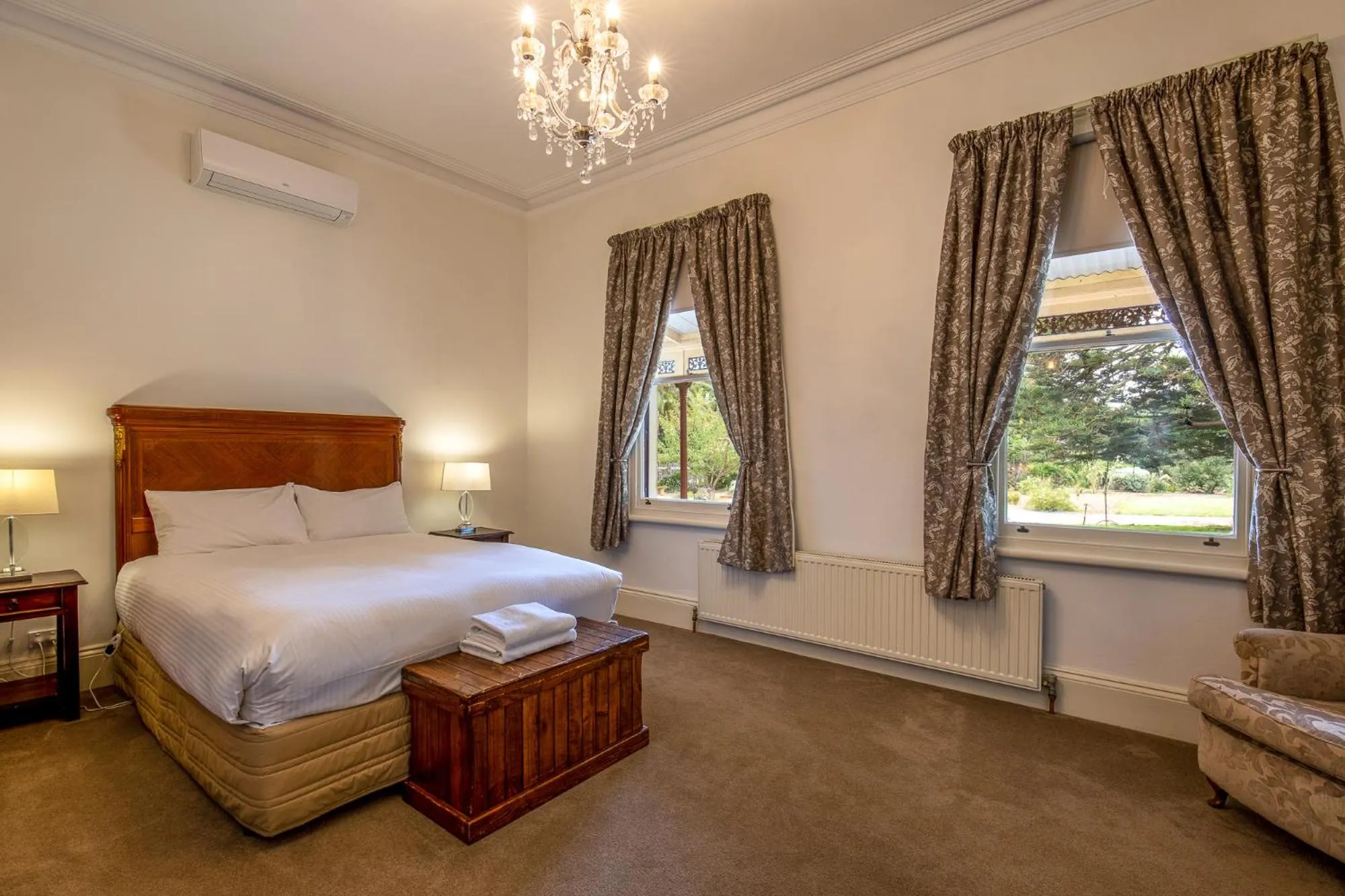 Bed in Bon Accord Boutique Accommodation