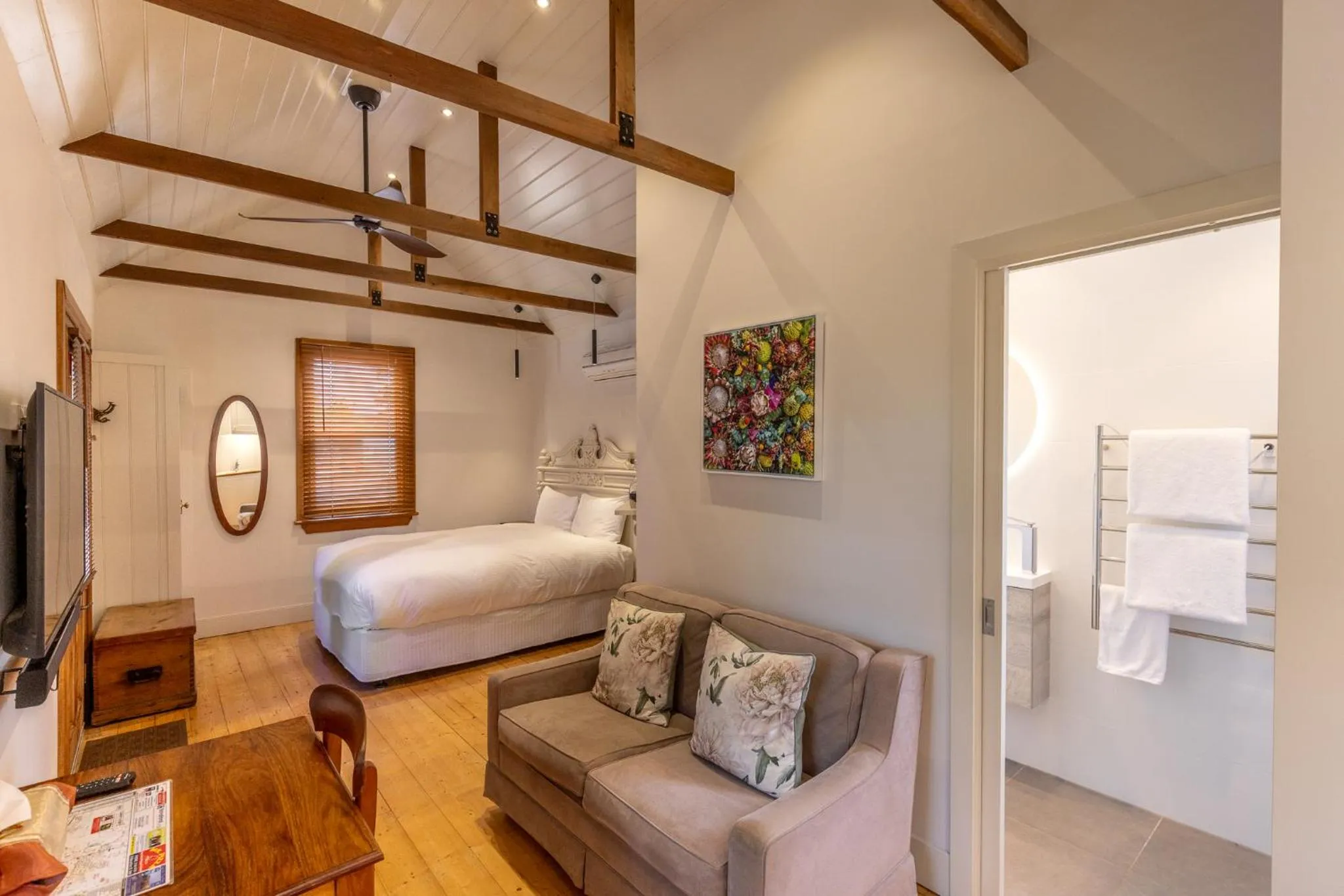 Bed in Bon Accord Boutique Accommodation