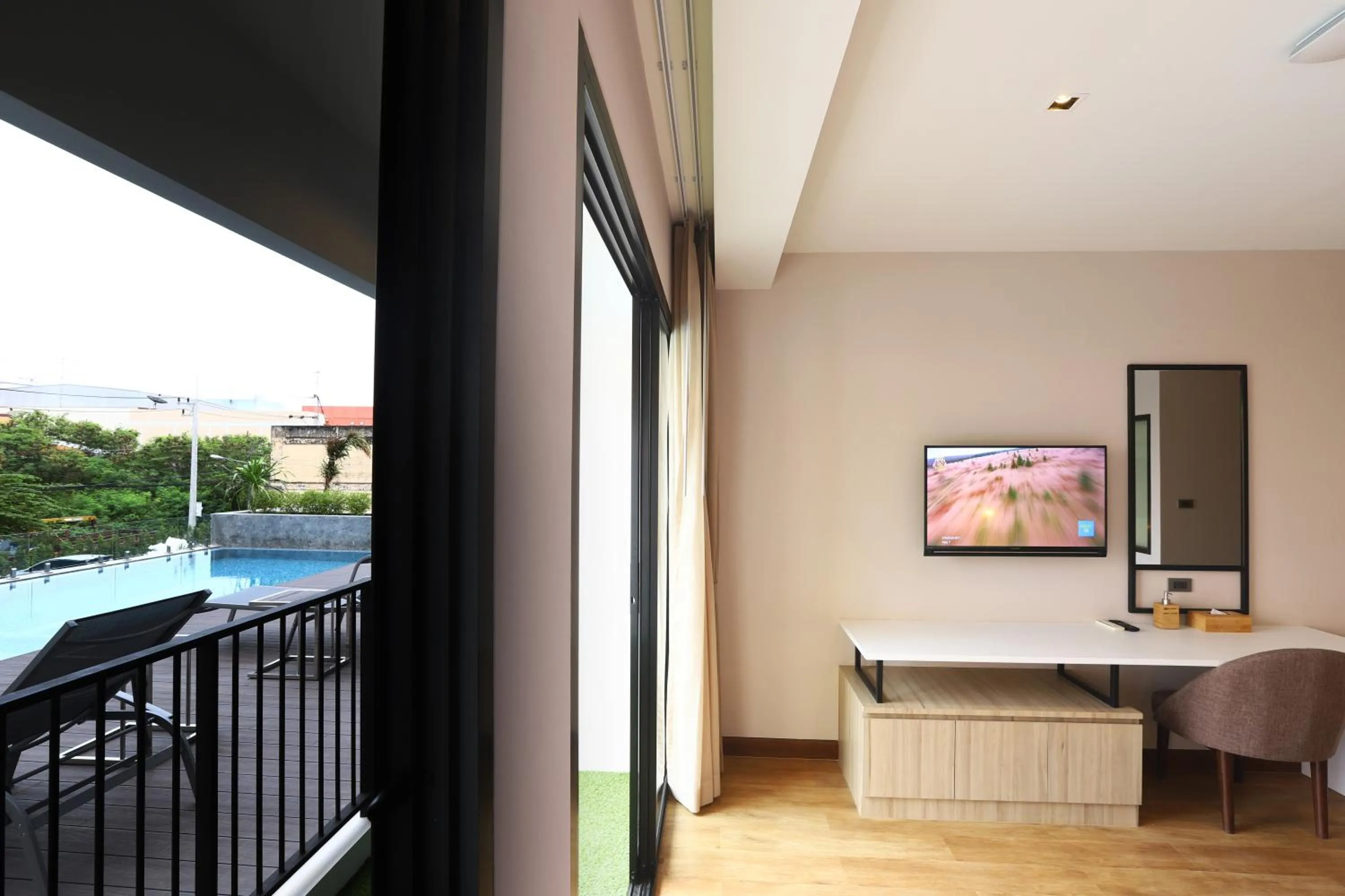 Pool view in W3 Hotel