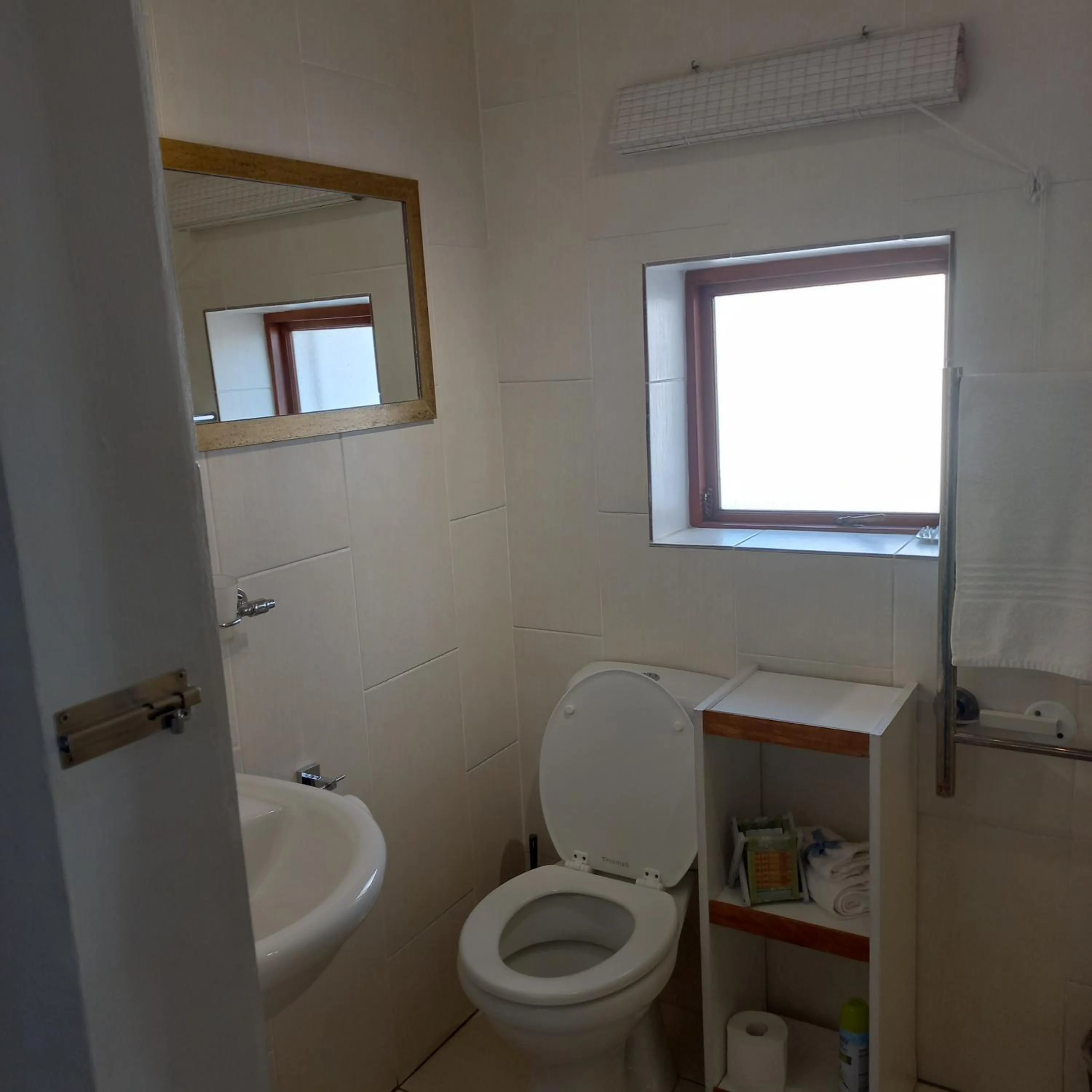 Toilet in Paters Haven Self-catering and B&B