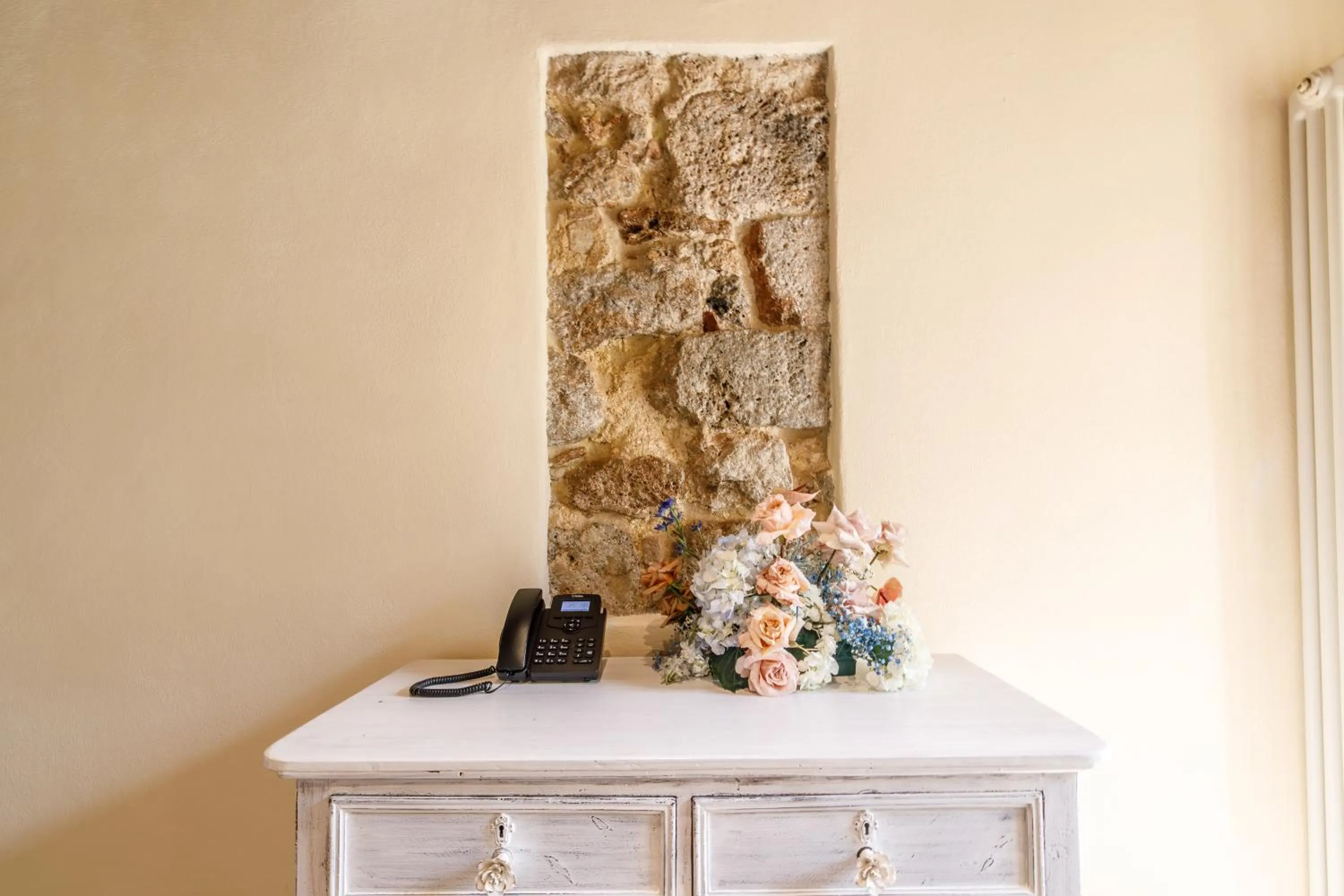 Decorative detail in Relais La Costa Historical Residence