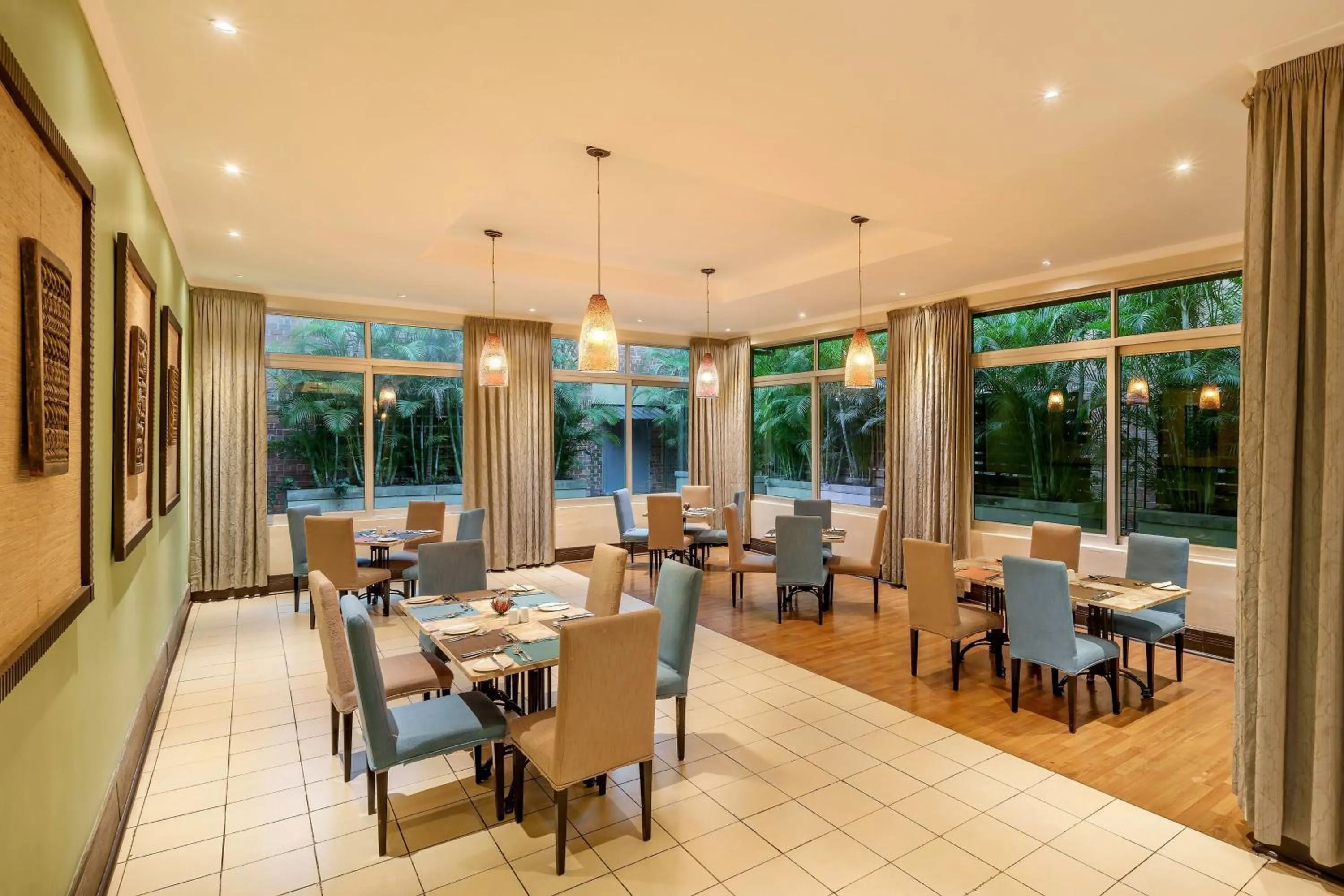 Restaurant/places to eat in Protea Hotel by Marriott Lusaka