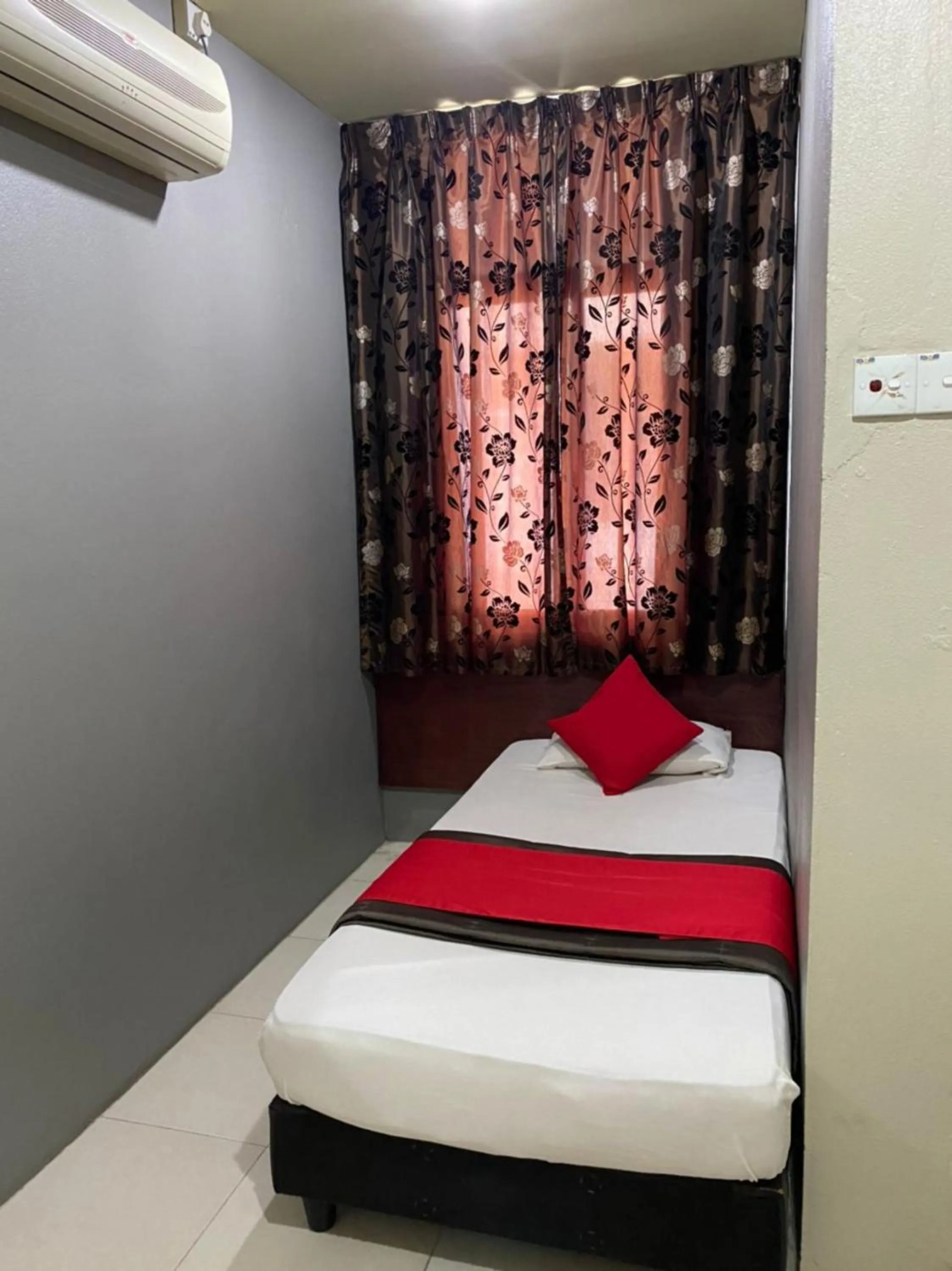 Bed in Stada Hotel kubang kerian