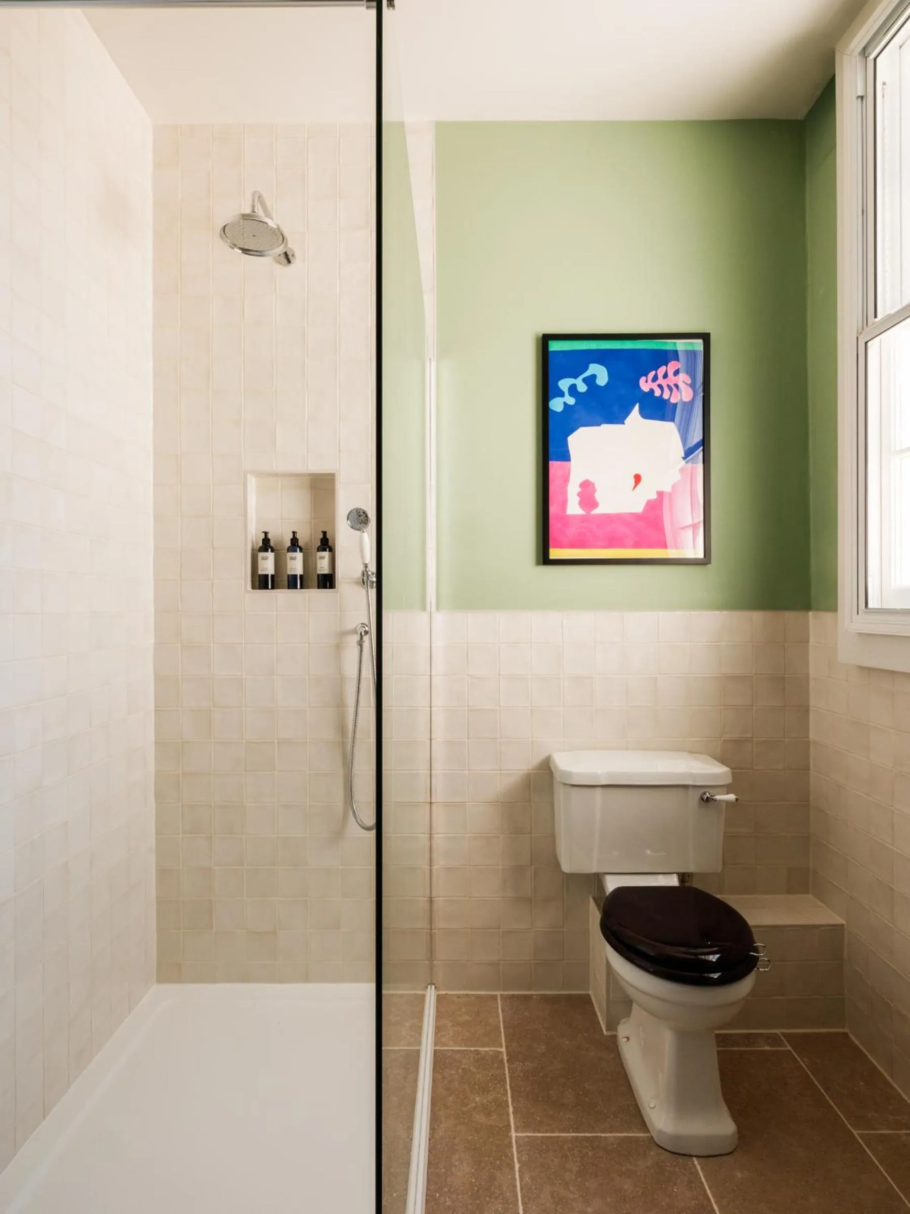 Bathroom in The Pembroke Arms