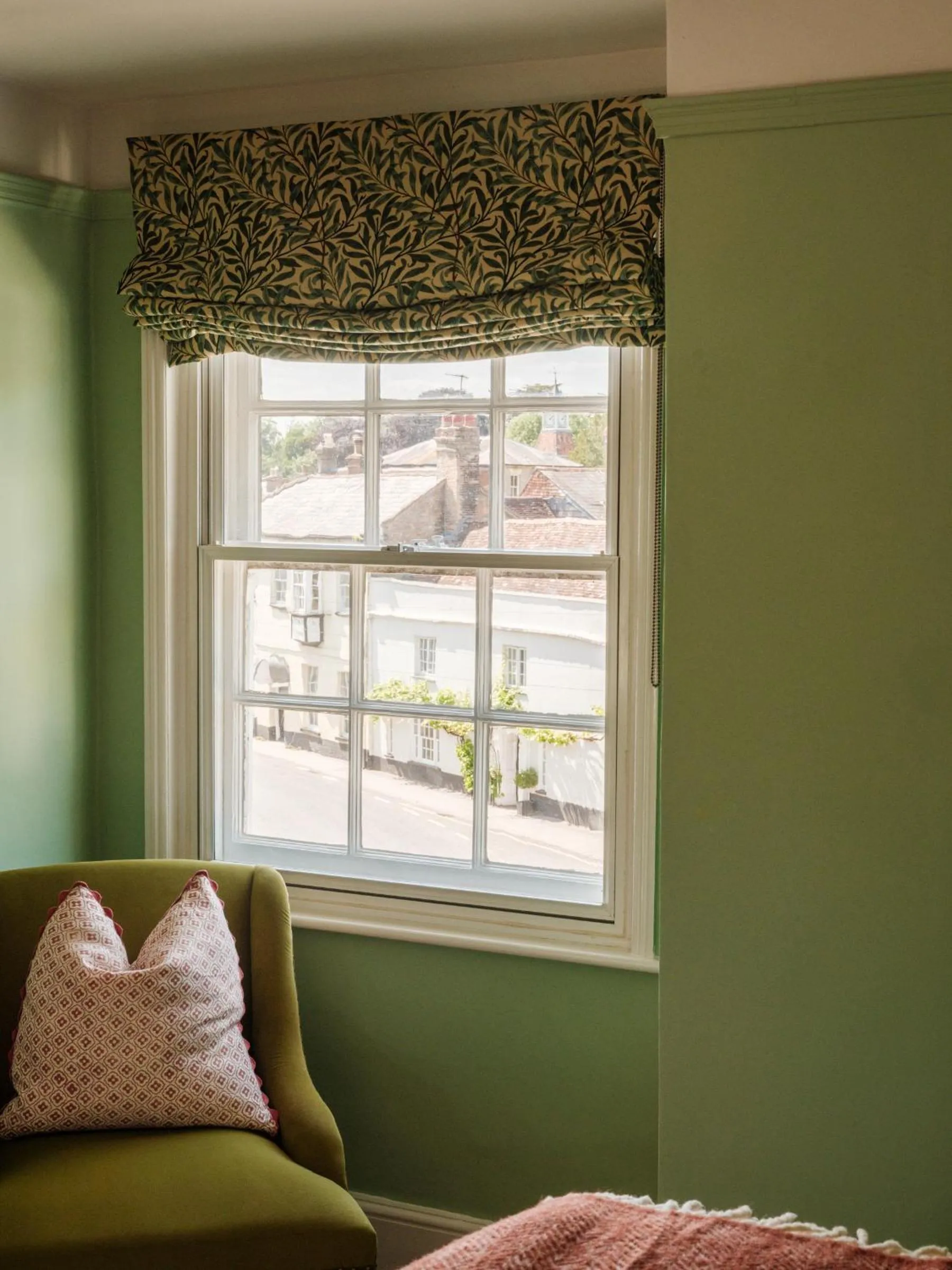 Bedroom, Bed in The Pembroke Arms