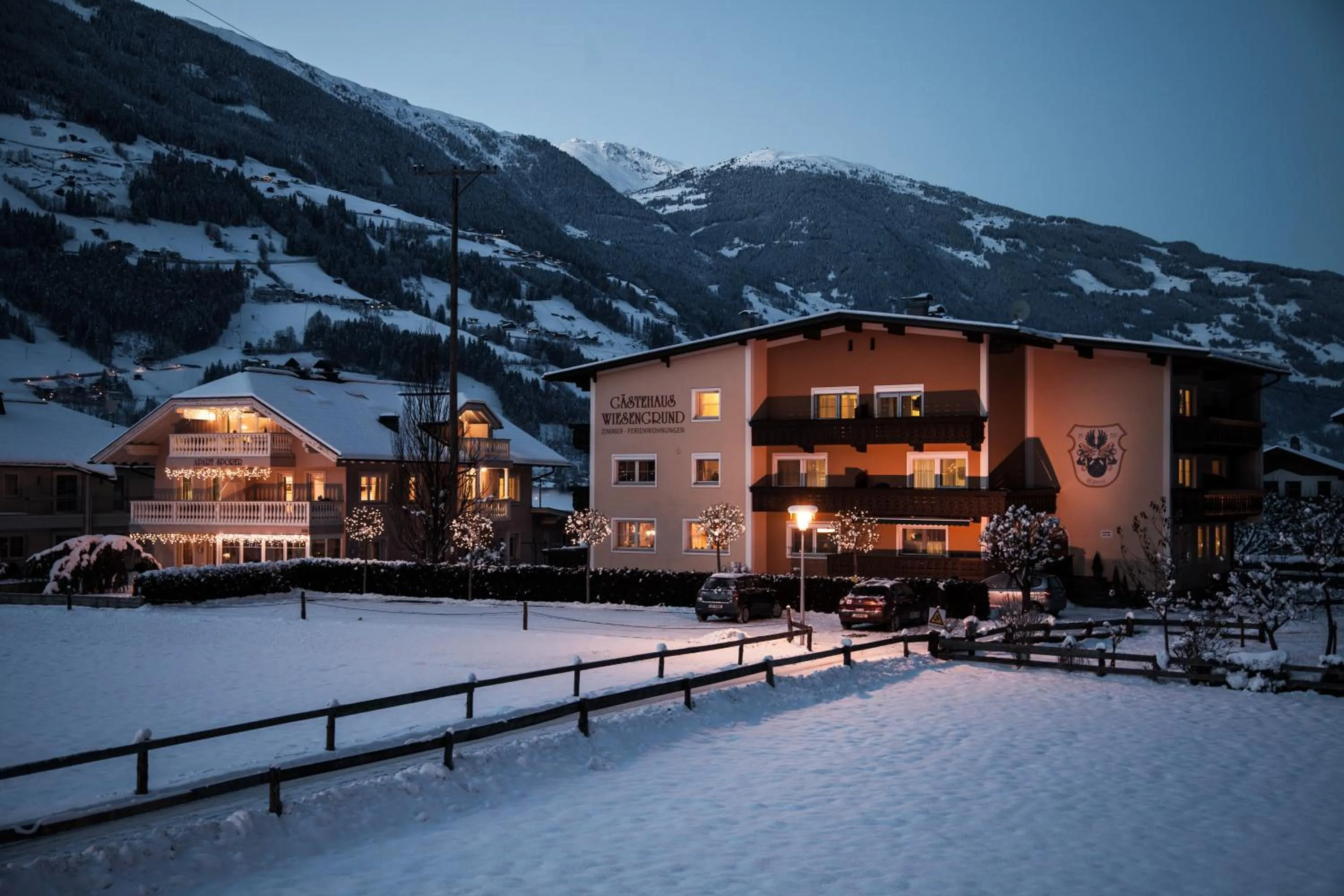 Property building in Gästehaus Wiesengrund & Apart Sporer