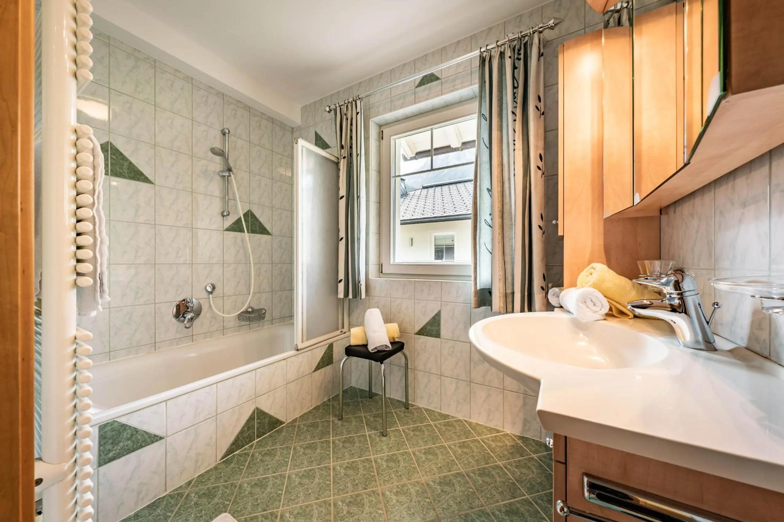 Bathroom in Gästehaus Wiesengrund & Apart Sporer