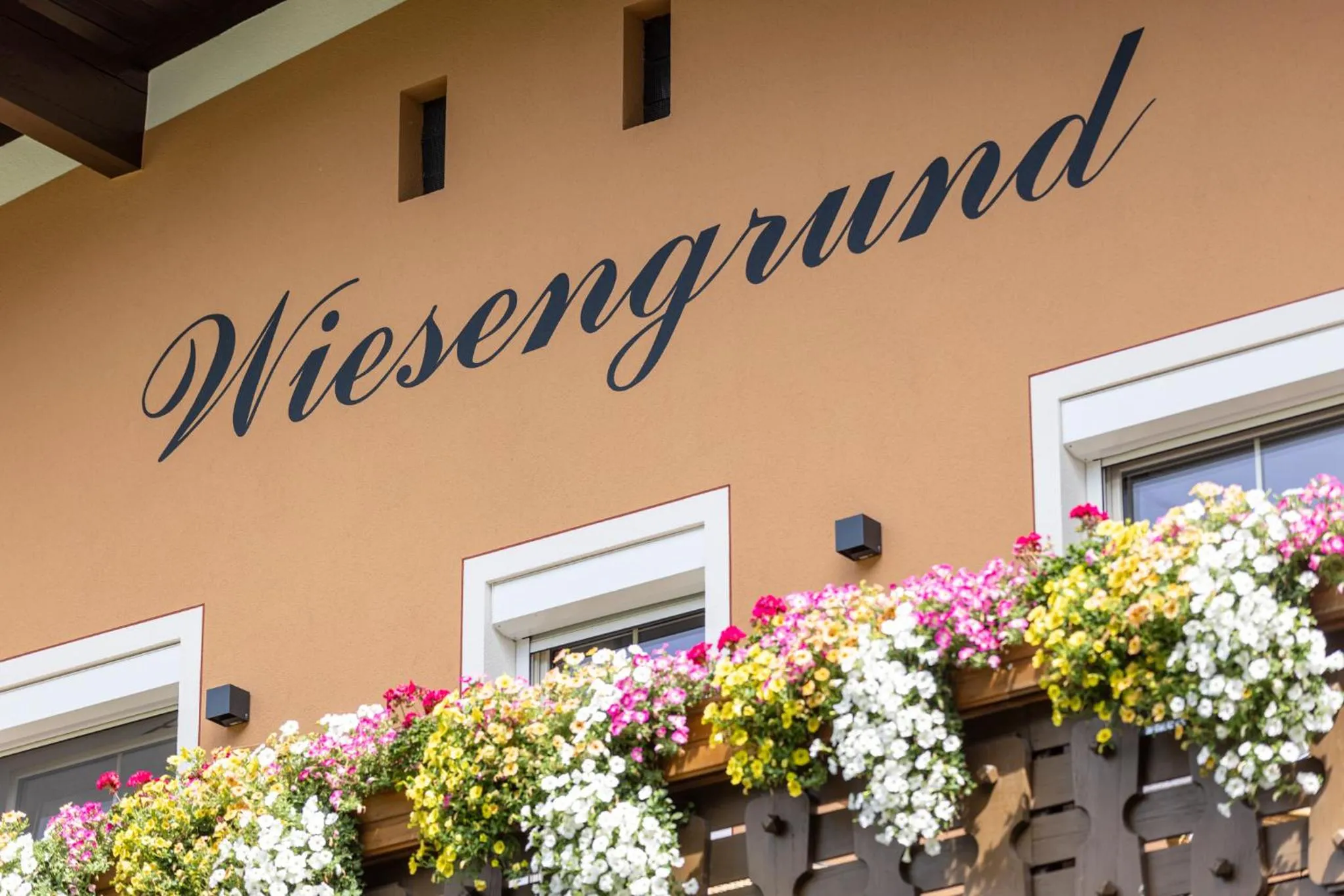 Property building in Gästehaus Wiesengrund & Apart Sporer