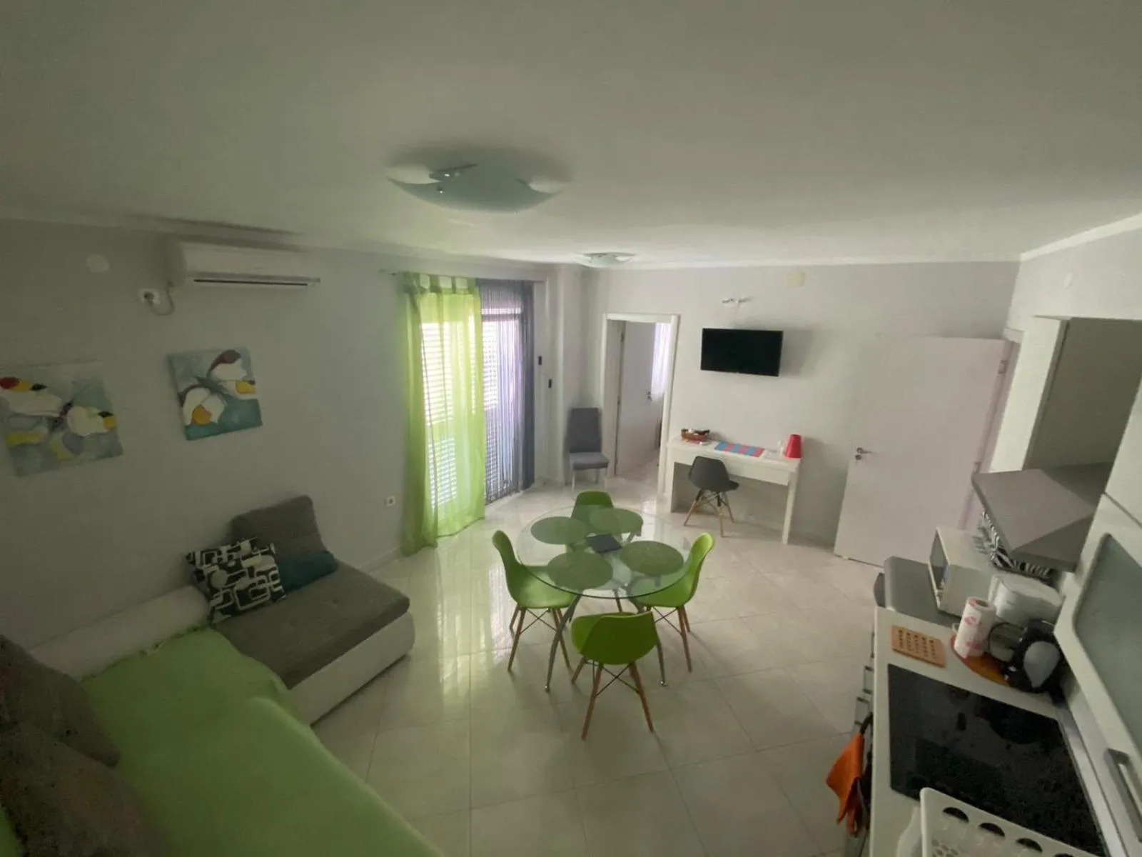 Apartments Jerine