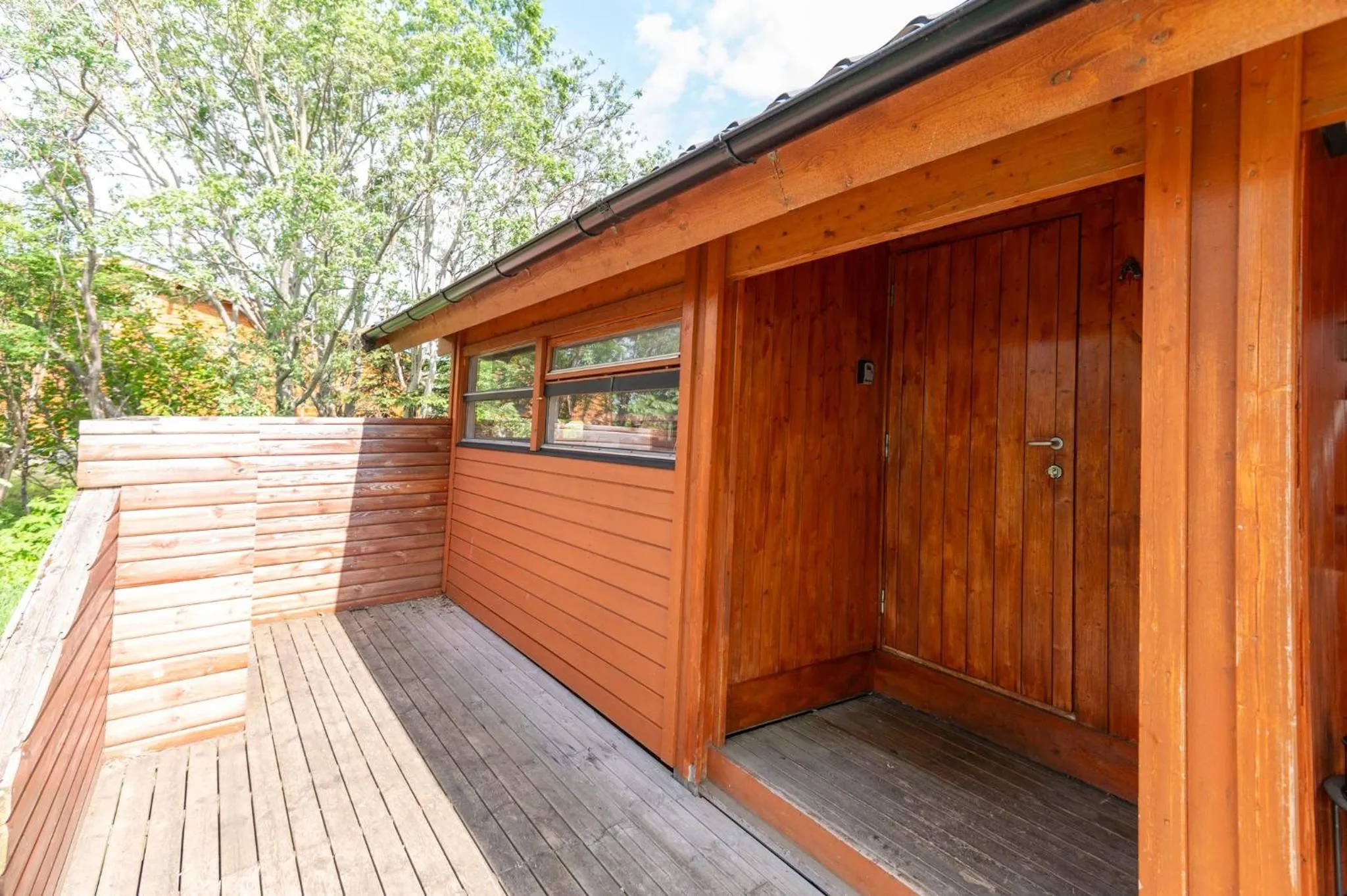Property building in Gladheimar Cottages