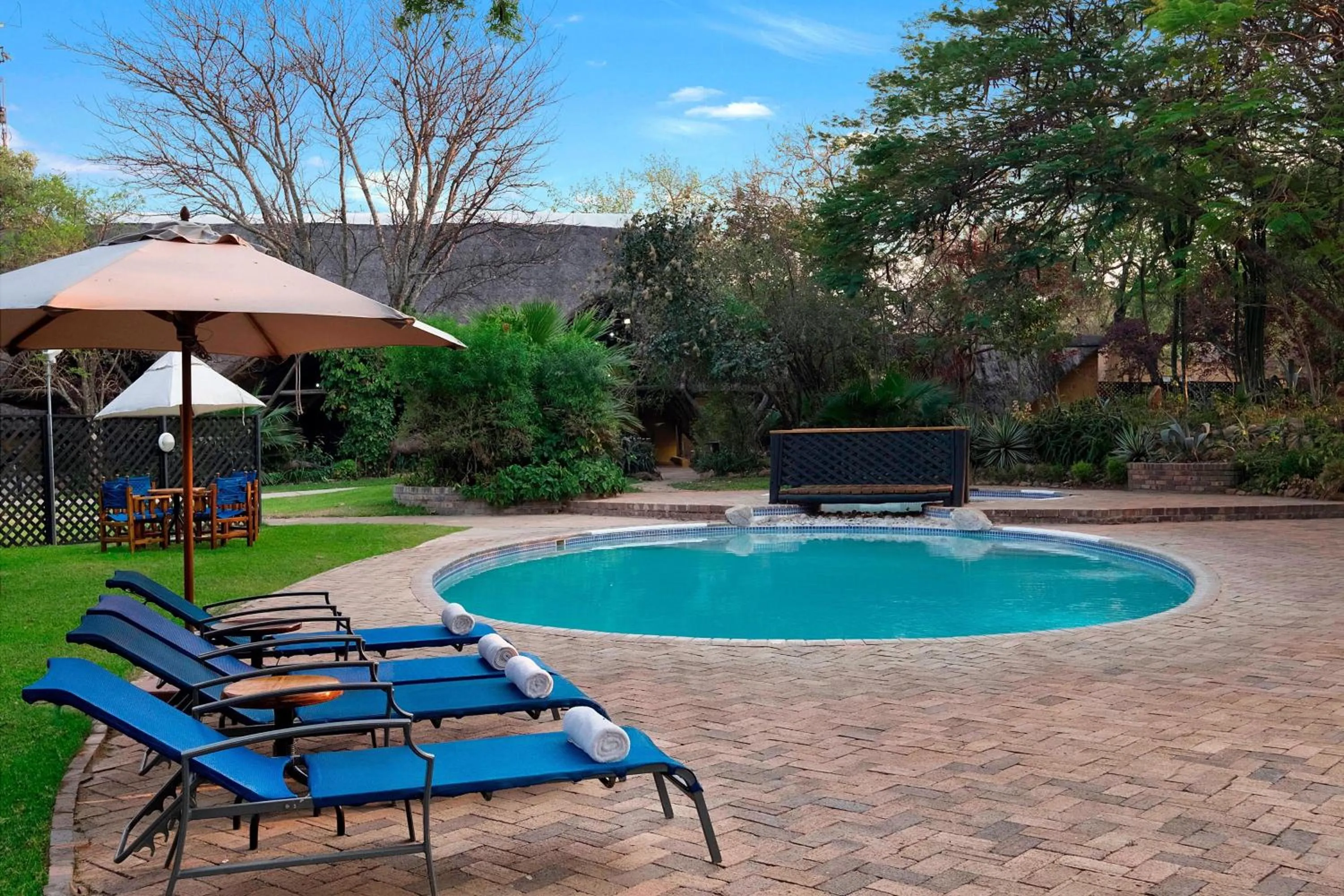Swimming pool in Protea Hotel by Marriott Lusaka Safari Lodge