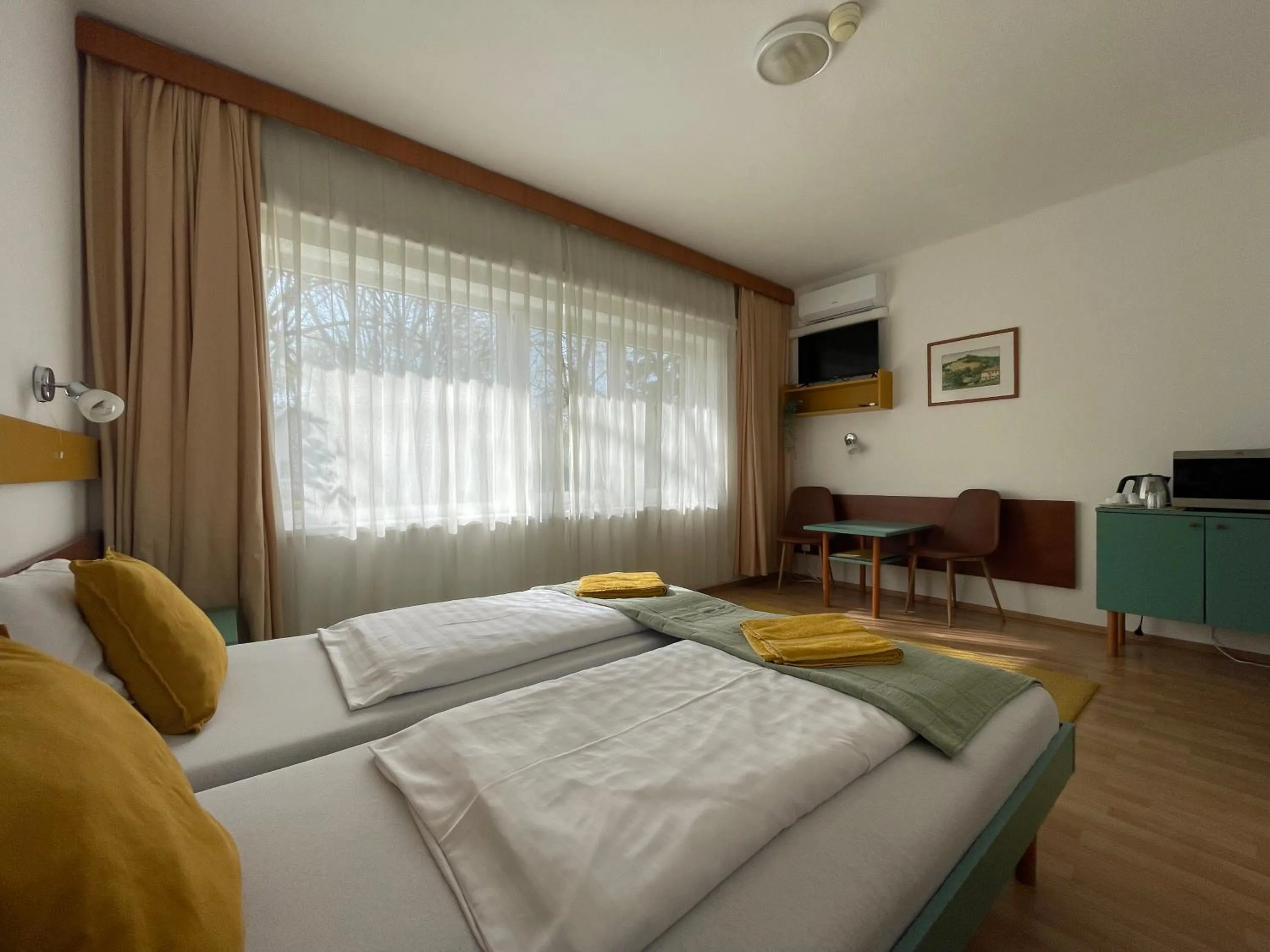 Hello Balcsi Apartmanház