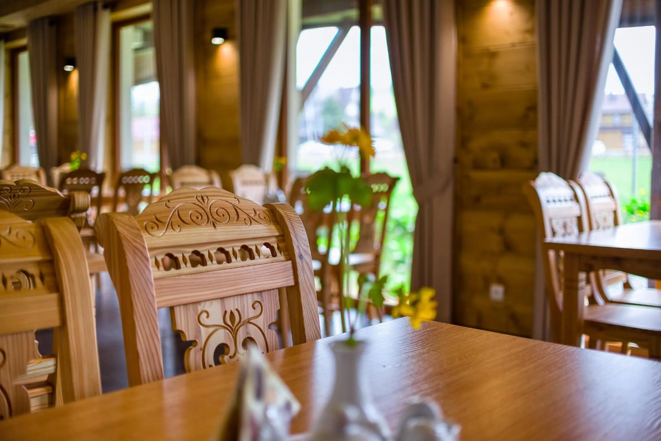 Restaurant/places to eat in Żelazne Wrota