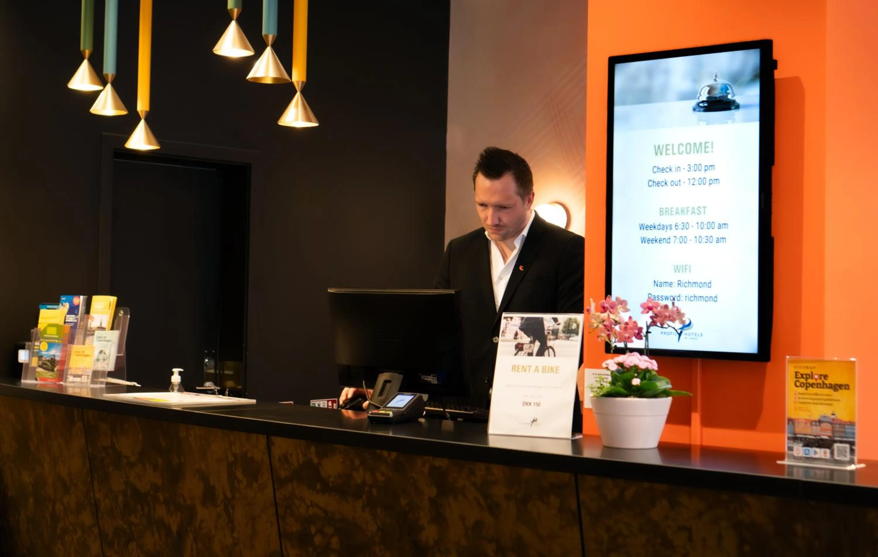 Lobby or reception in ProfilHotels Richmond