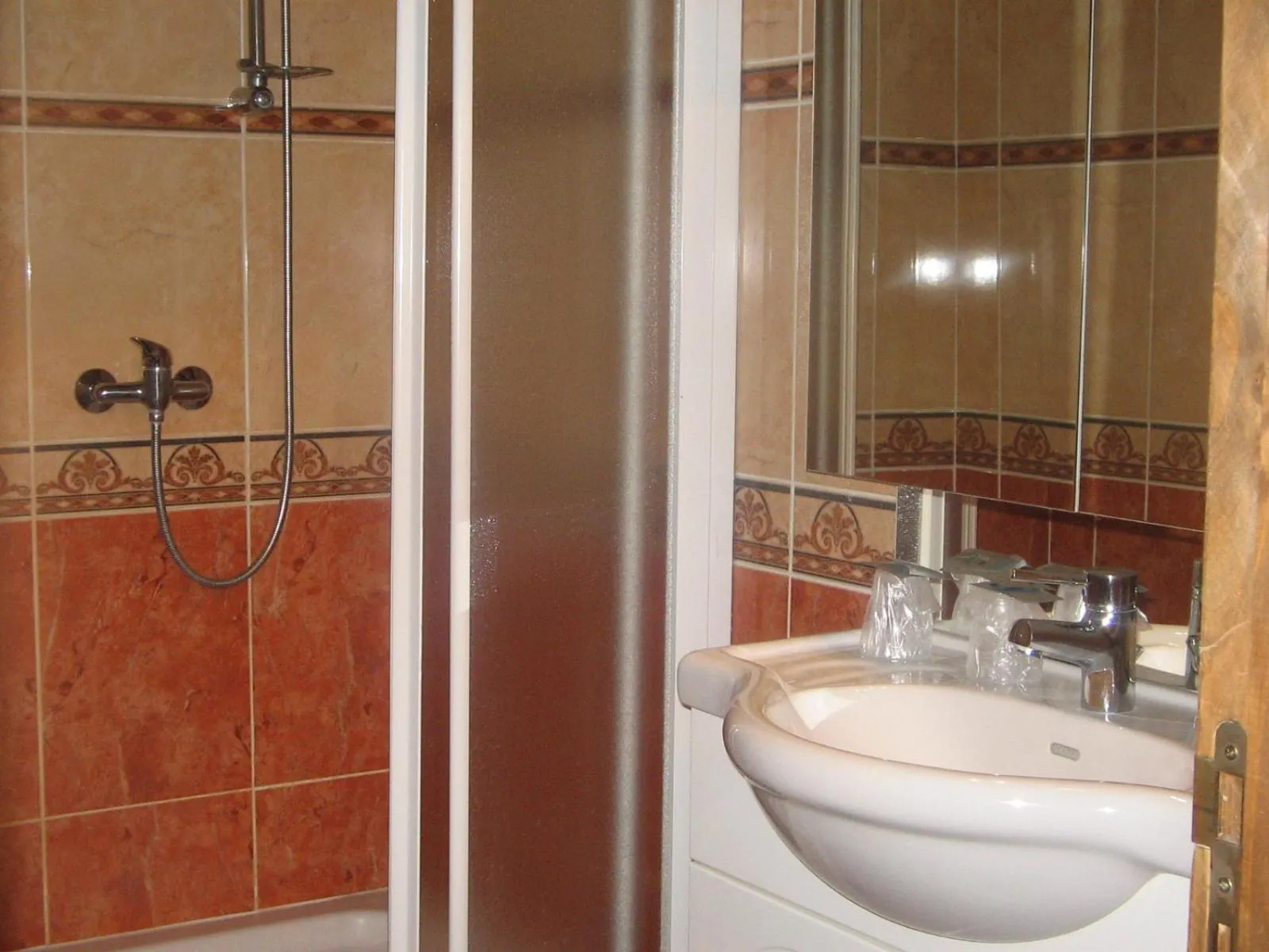 Bathroom in Le Relais de l'Abbaye