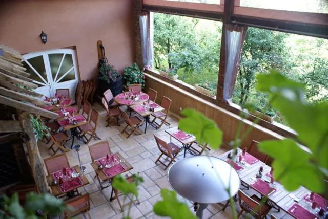 Restaurant/places to eat in Le Relais de l'Abbaye