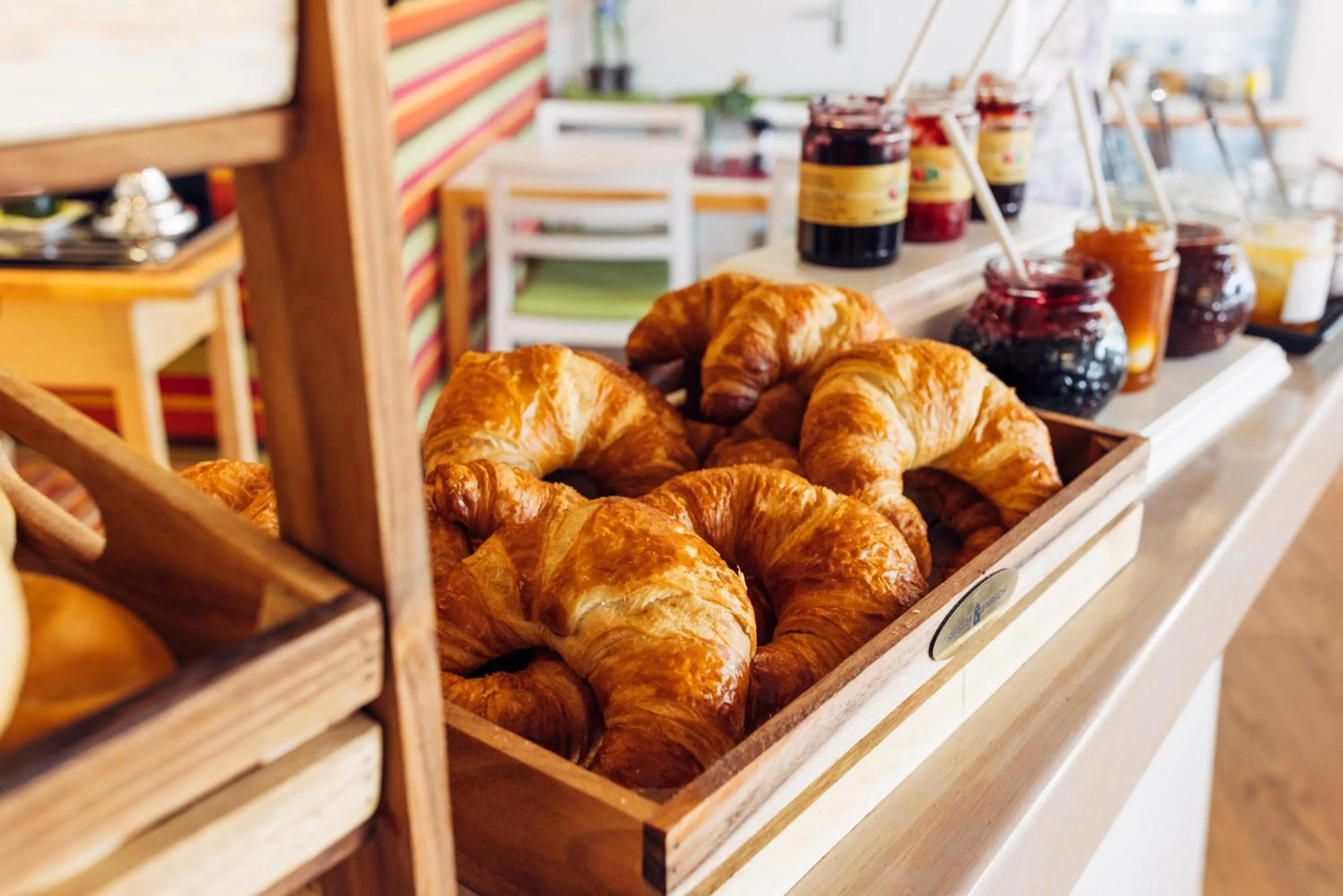 Restaurant/places to eat in harry's home Linz-Urfahr hotel & apartments