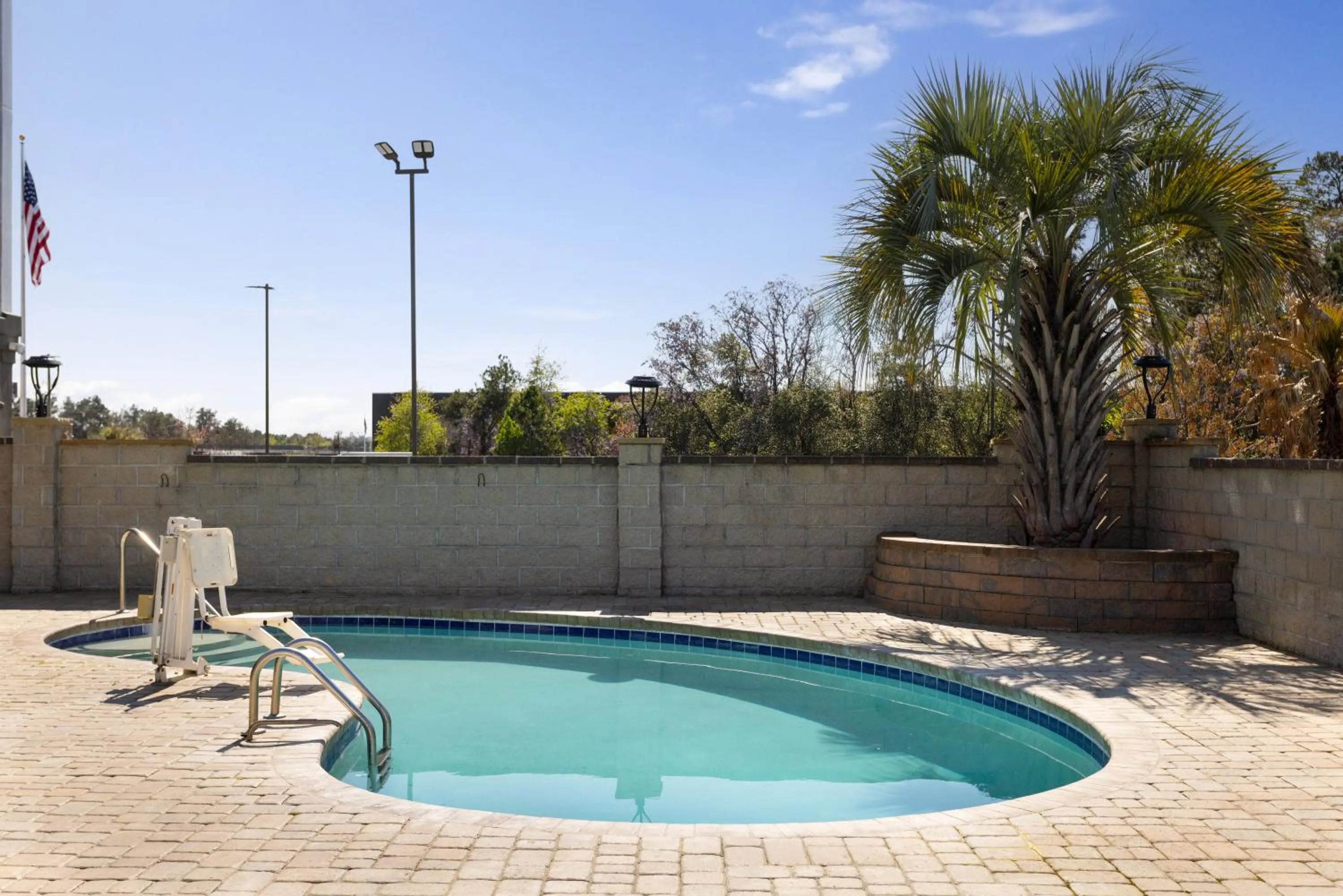 Swimming pool in Holiday Inn & Suites Columbia NE - Ft Jackson Area by IHG