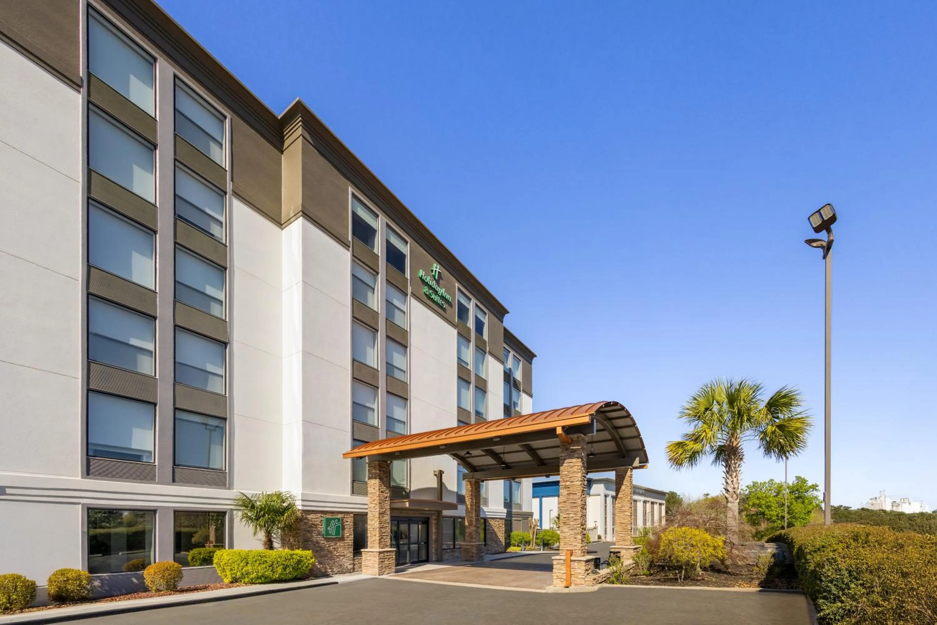 Property building in Holiday Inn & Suites Columbia NE - Ft Jackson Area by IHG