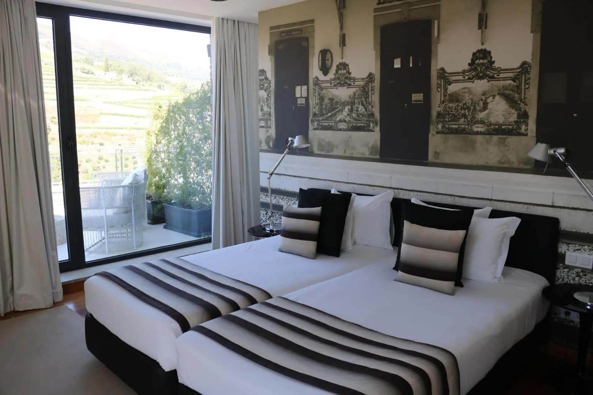 Bed in LBV House Hotel