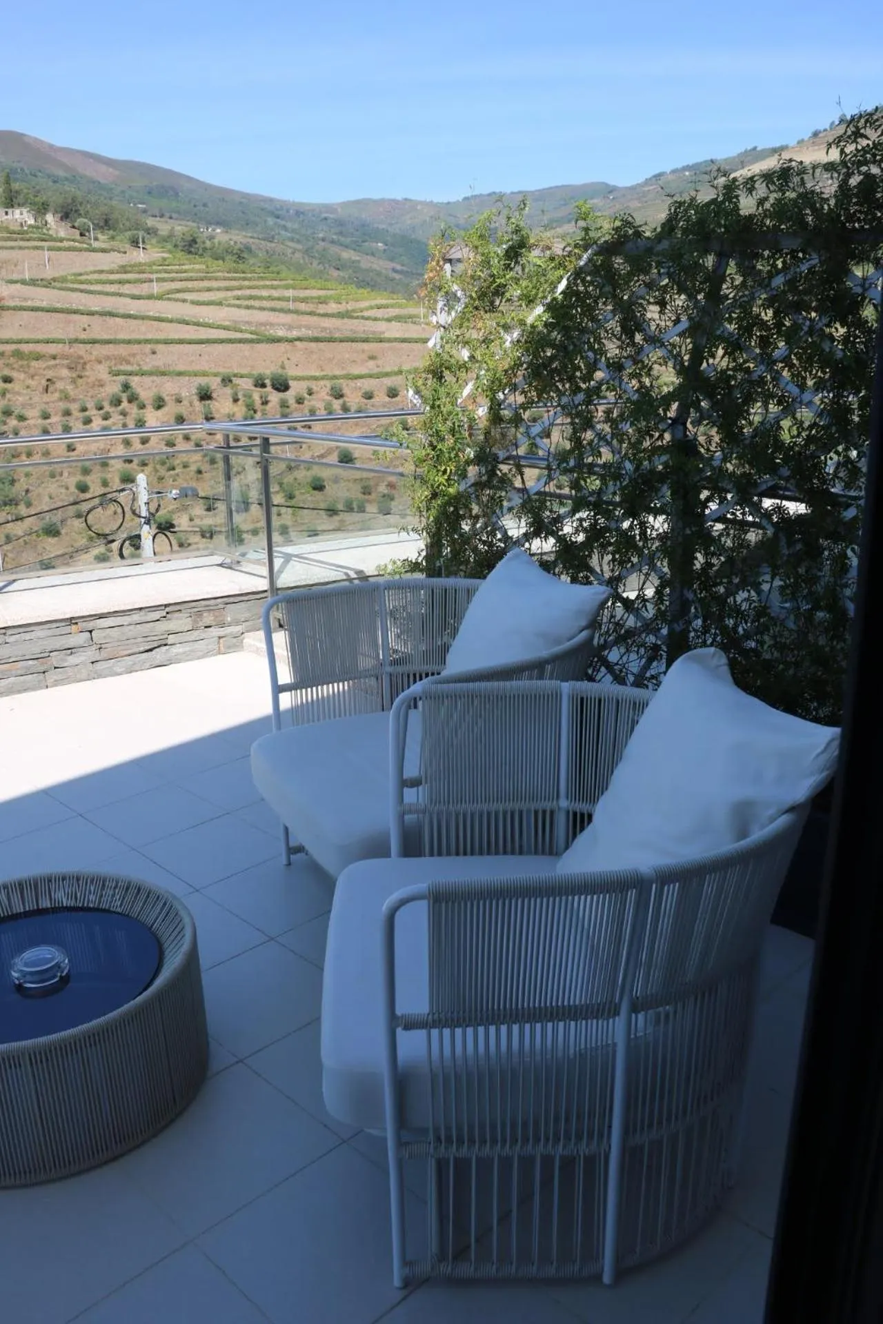 Patio in LBV House Hotel