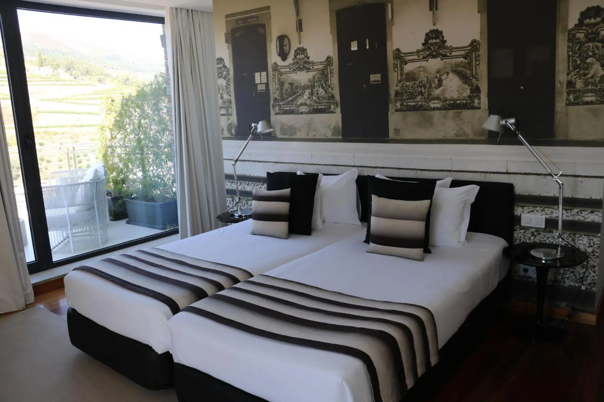 Bed in LBV House Hotel