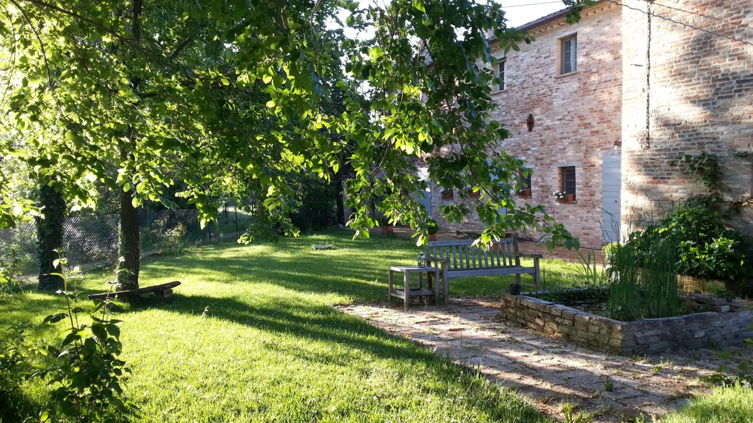 Garden view in Il Casale del Duca