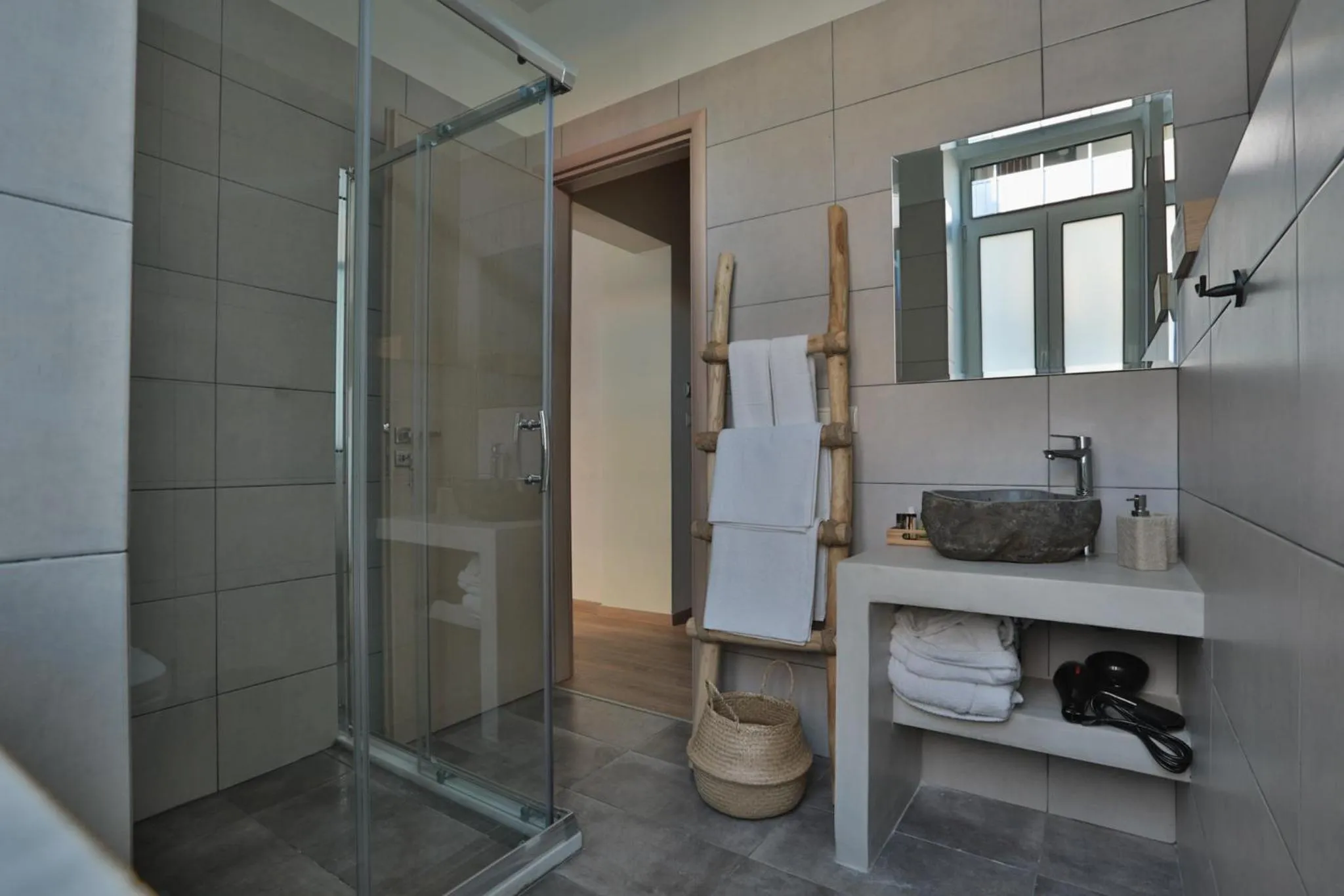 Shower in Ederlezi Boutique Hotel