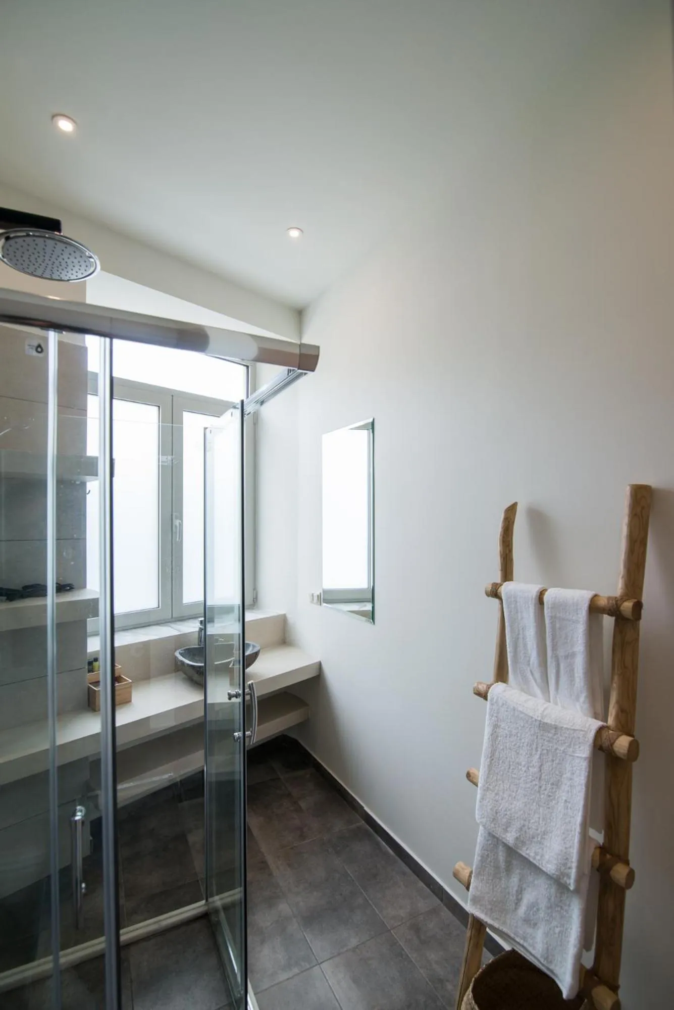 Shower, Bed in Ederlezi Boutique Hotel