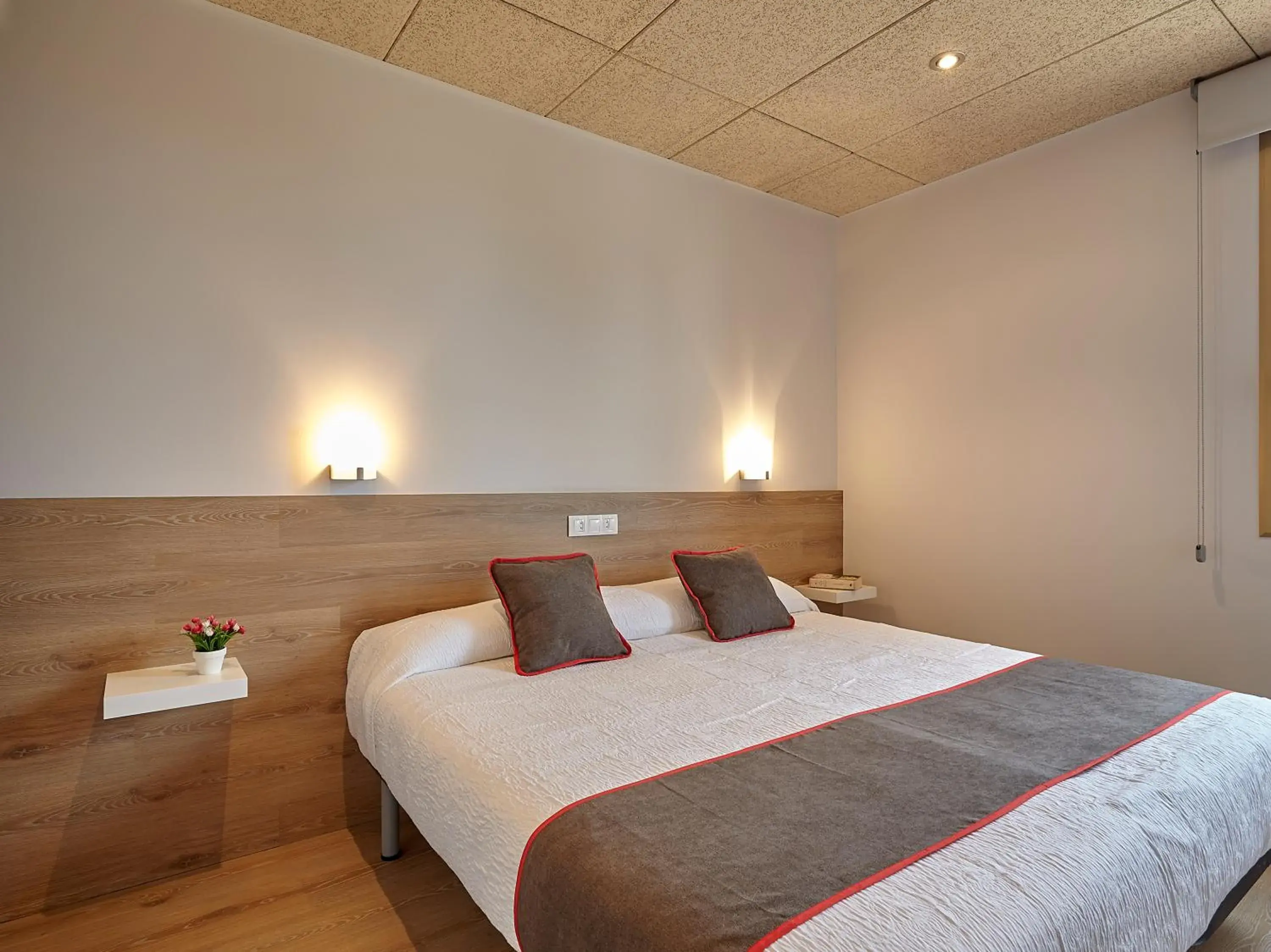 Double Room in Hostal Nobadis Double Room in Hostal Nobadis