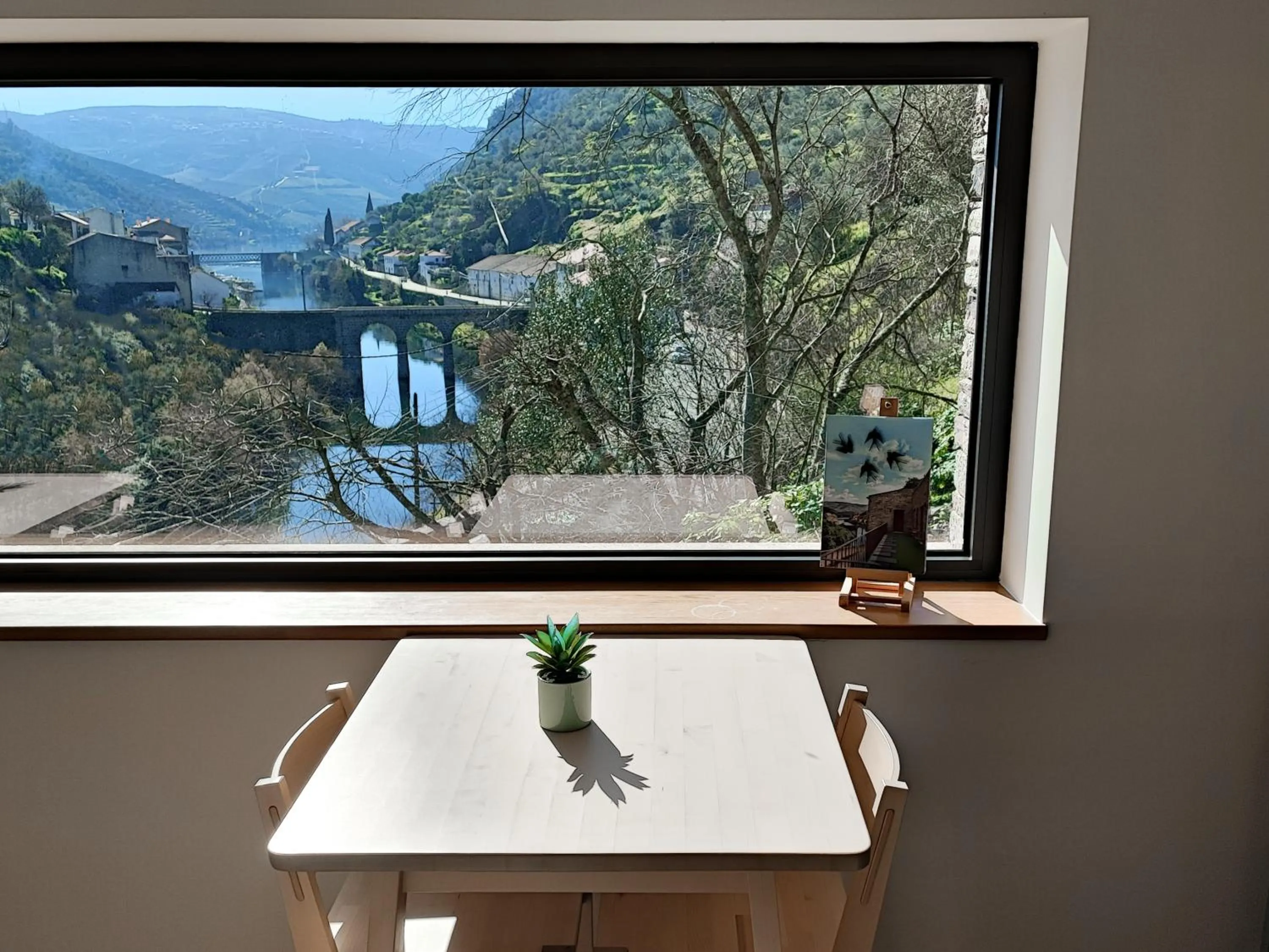 Natural landscape in Dois Lagares House