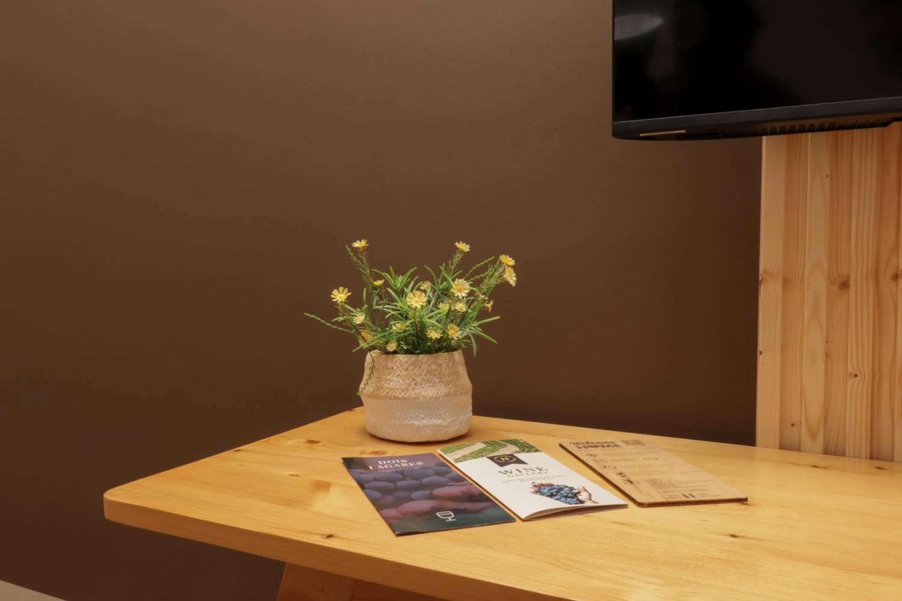 Decorative detail in Dois Lagares House