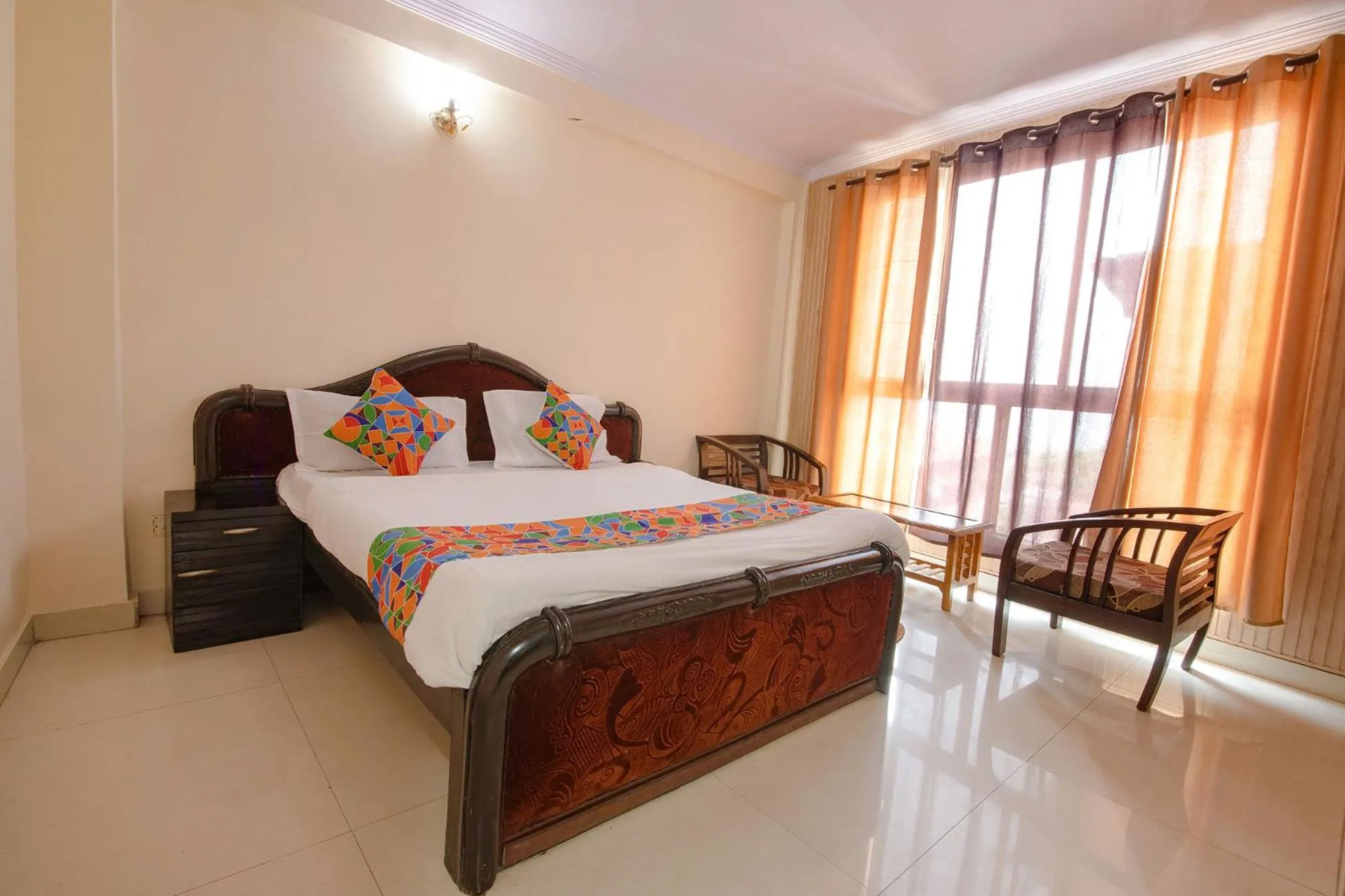 Bed in FabExpress Sapphire