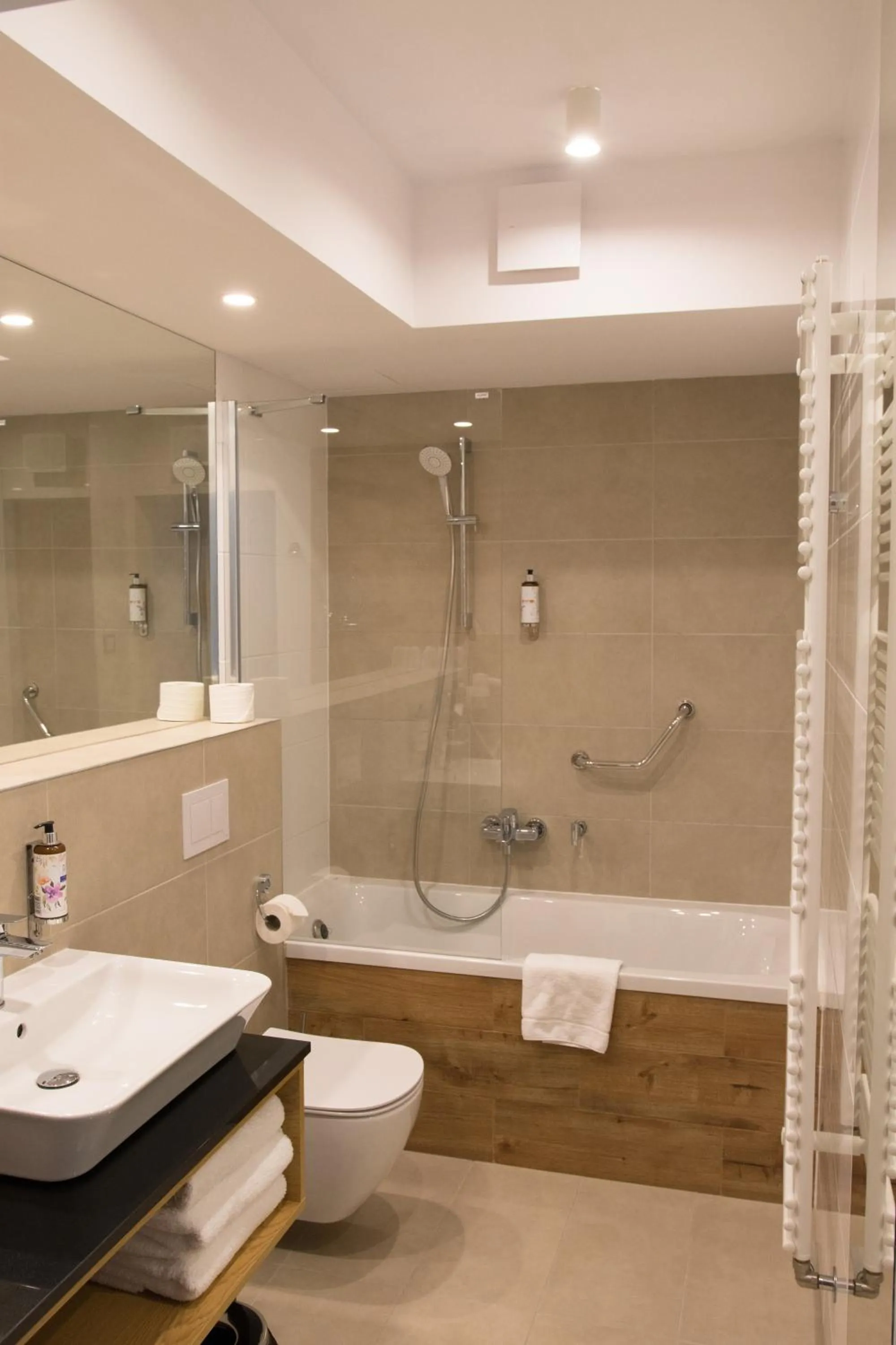 Toilet in Aparthotel Termy Uniejów