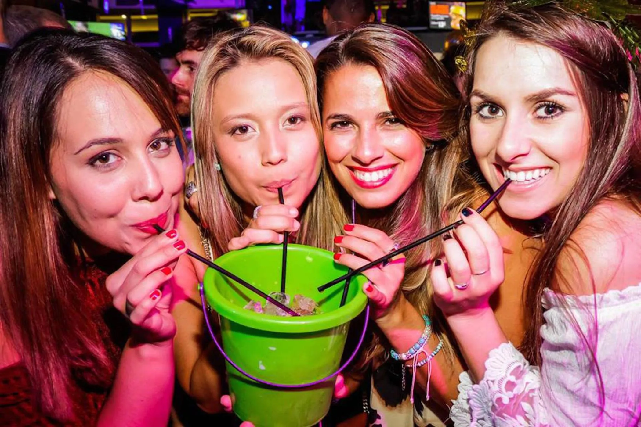 Nightclub / DJ in St Christopher's Inn Paris - Gare du Nord