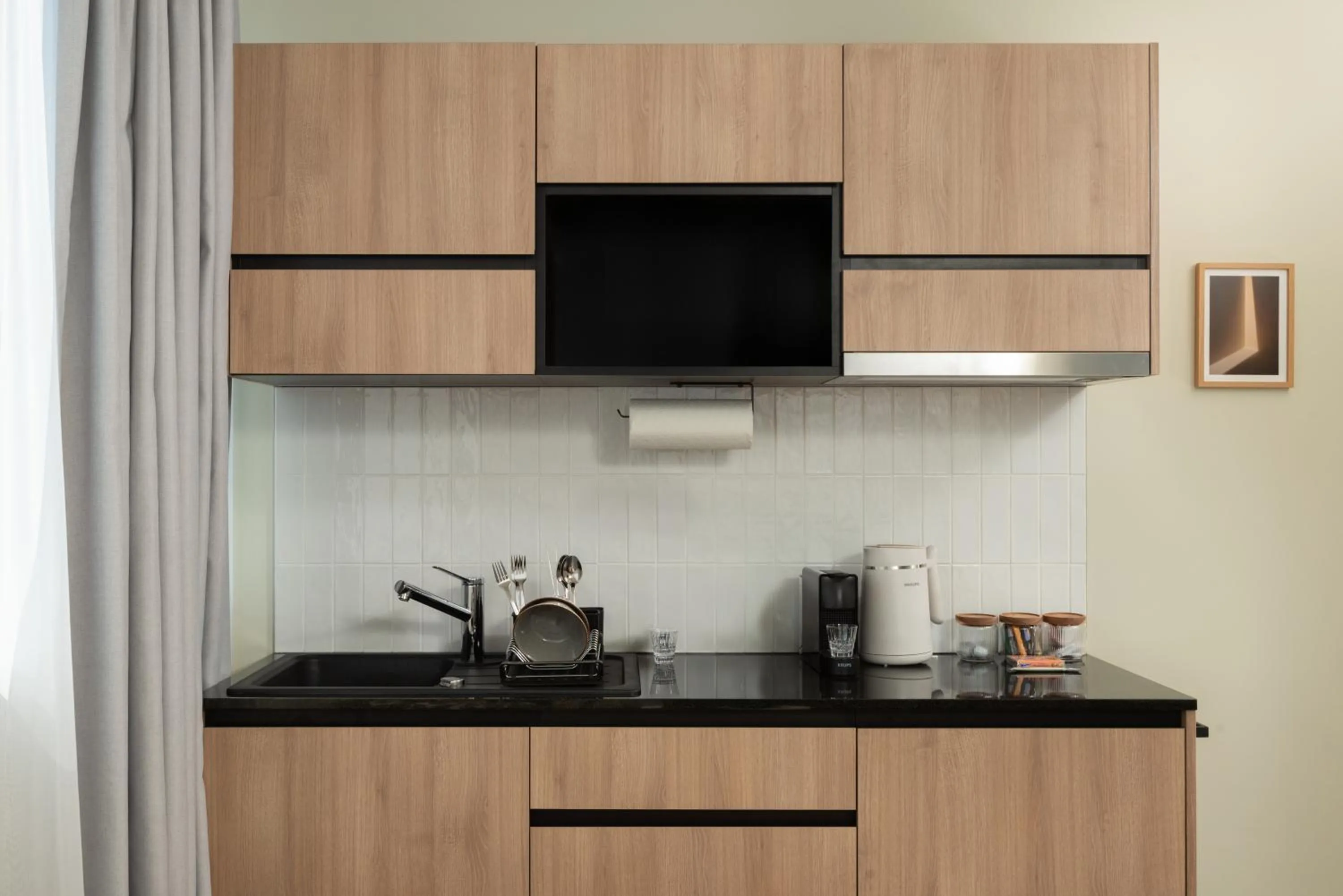 Kitchen or kitchenette in master Mirabell