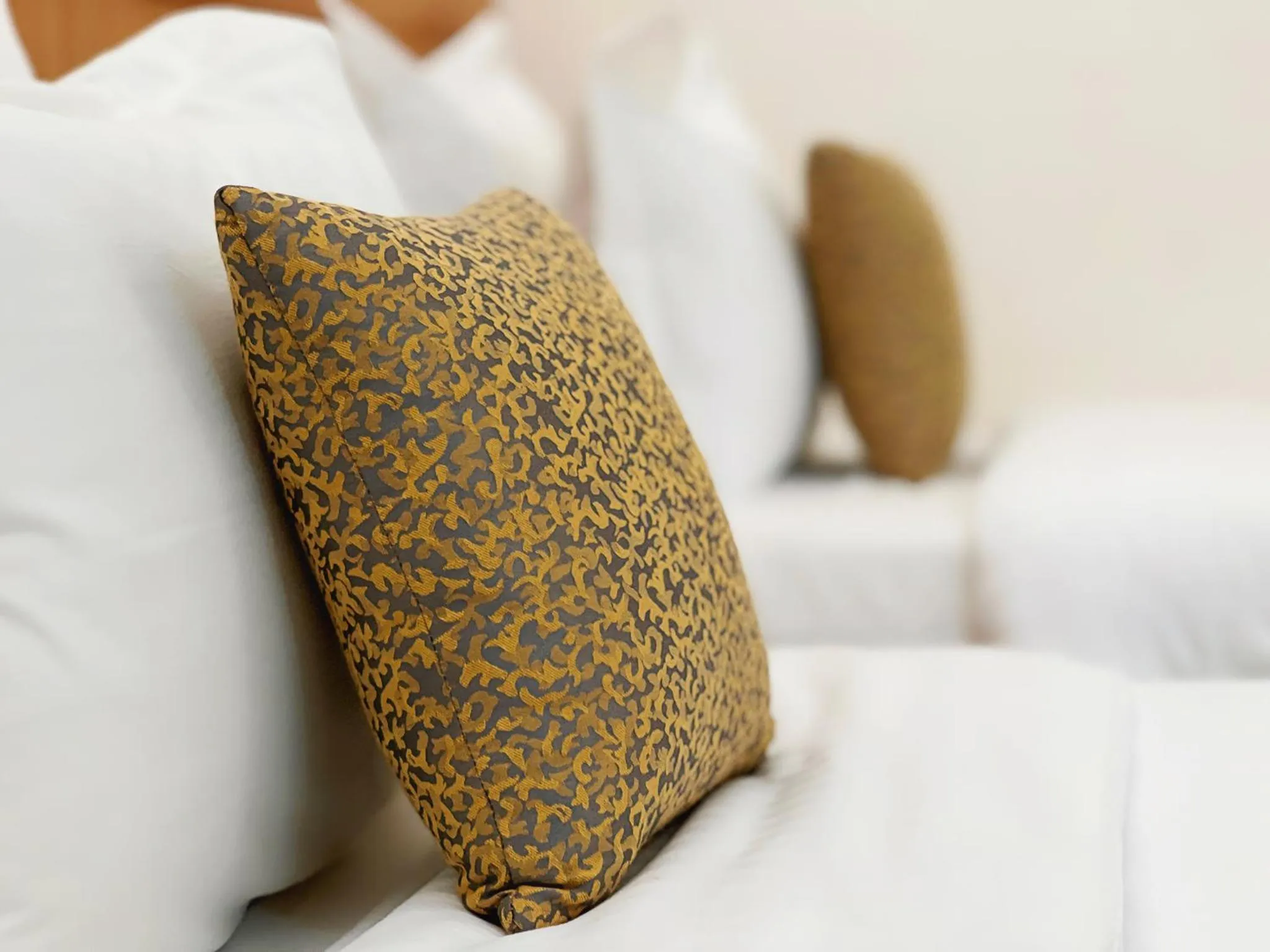 Bed in Majliss Hotel Downtown