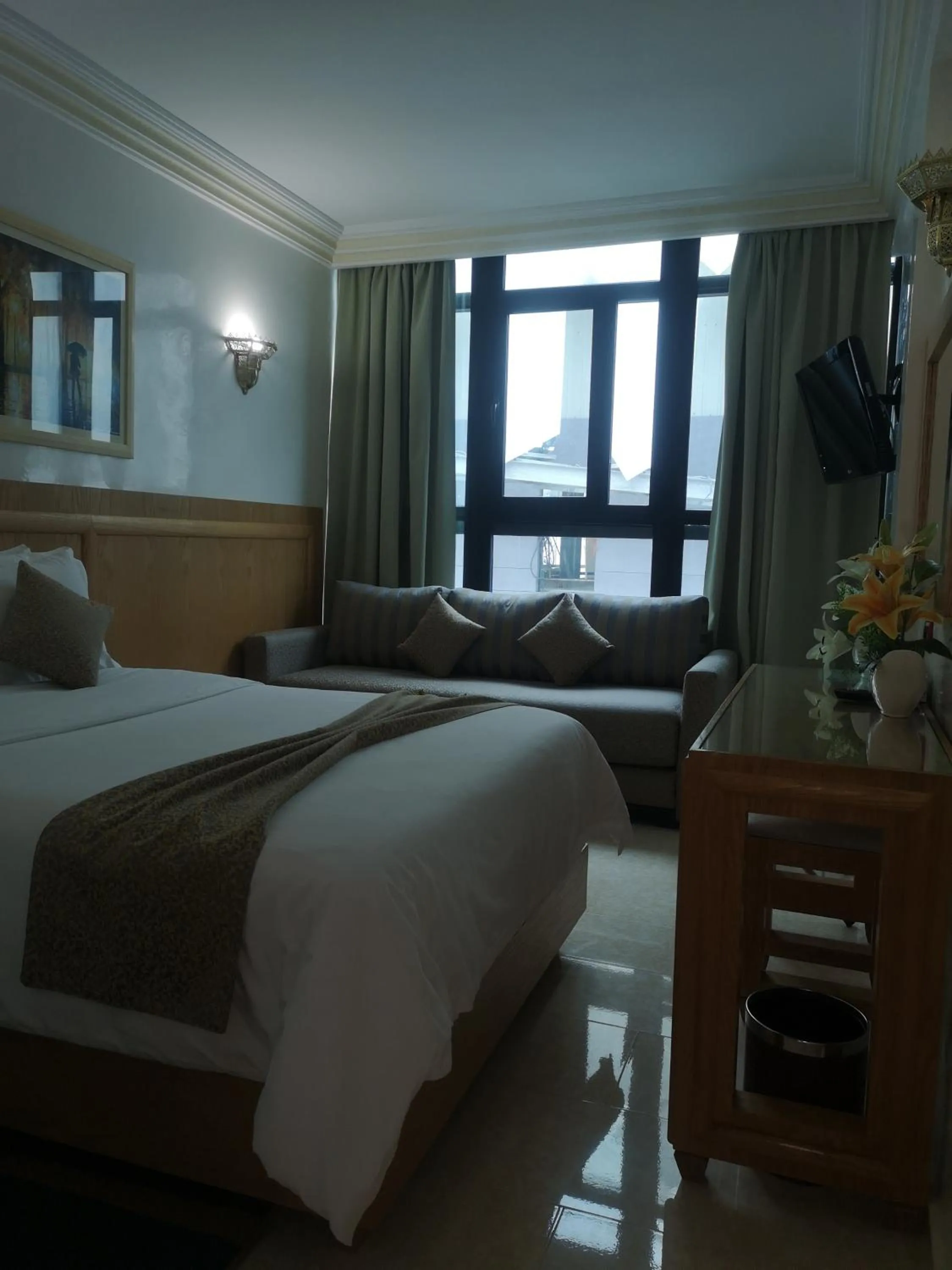 Bed in Majliss Hotel Downtown