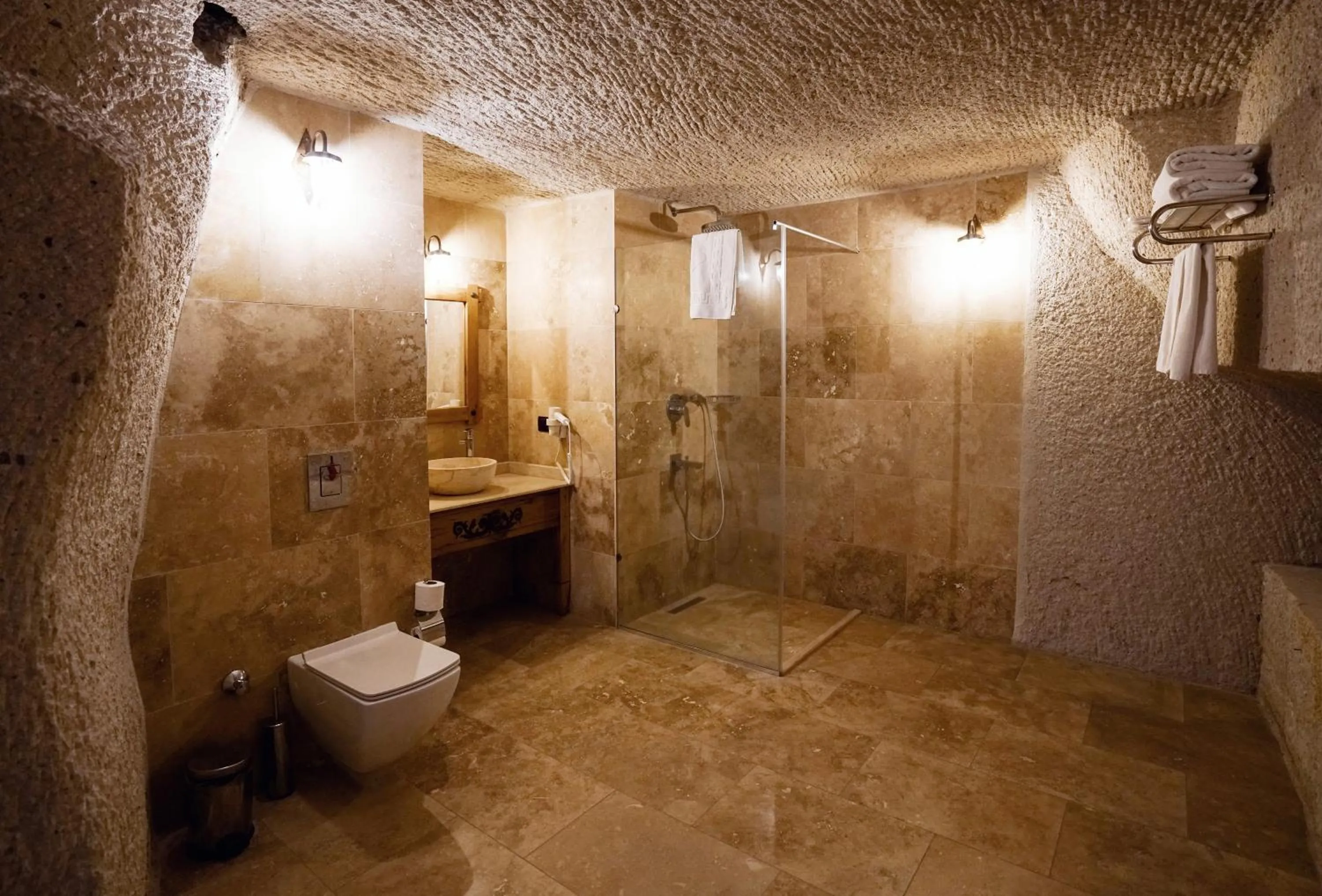 Bathroom in Design Cave Hotel