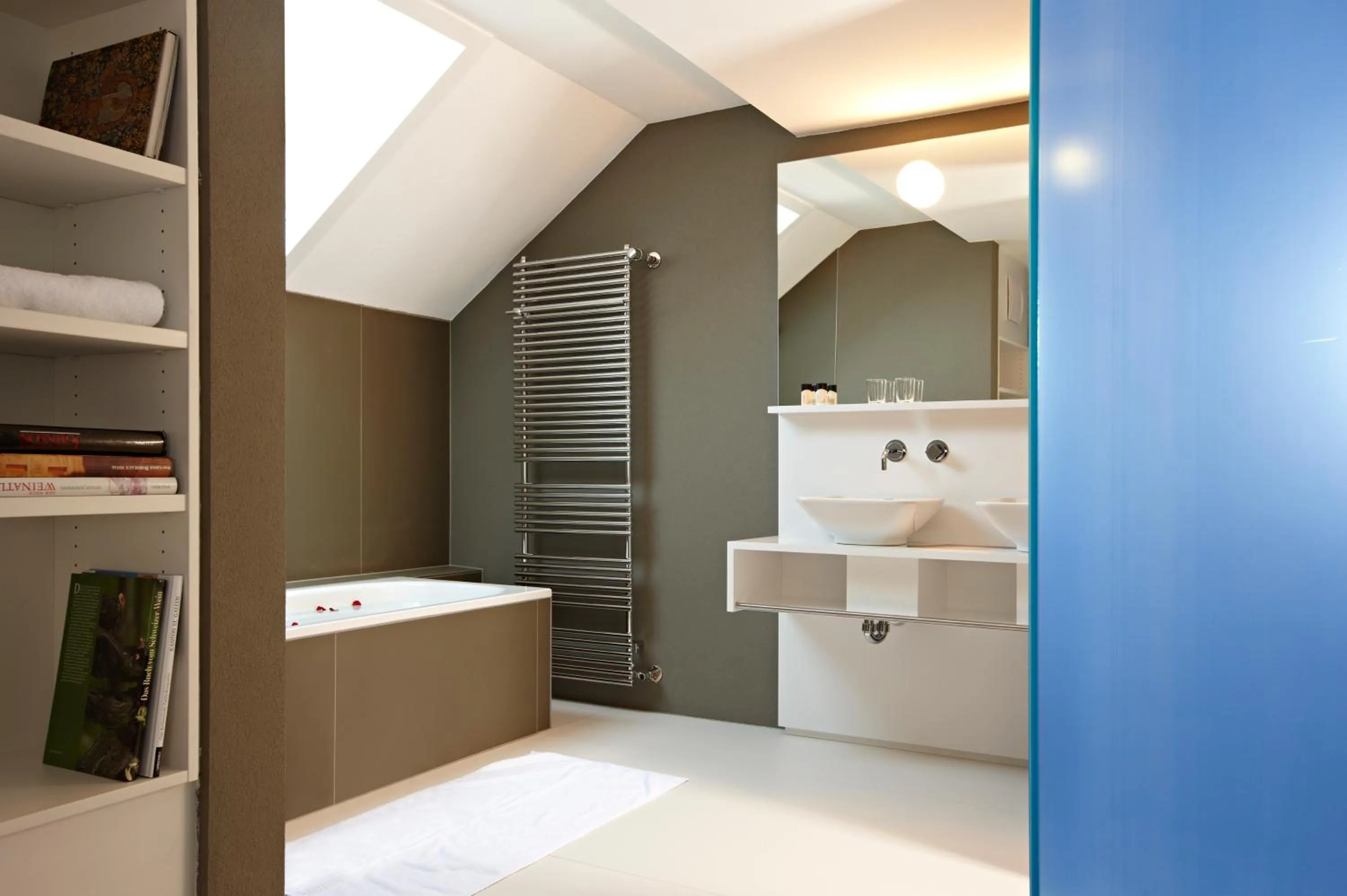 Bathroom in Hotel Restaurant Rössli